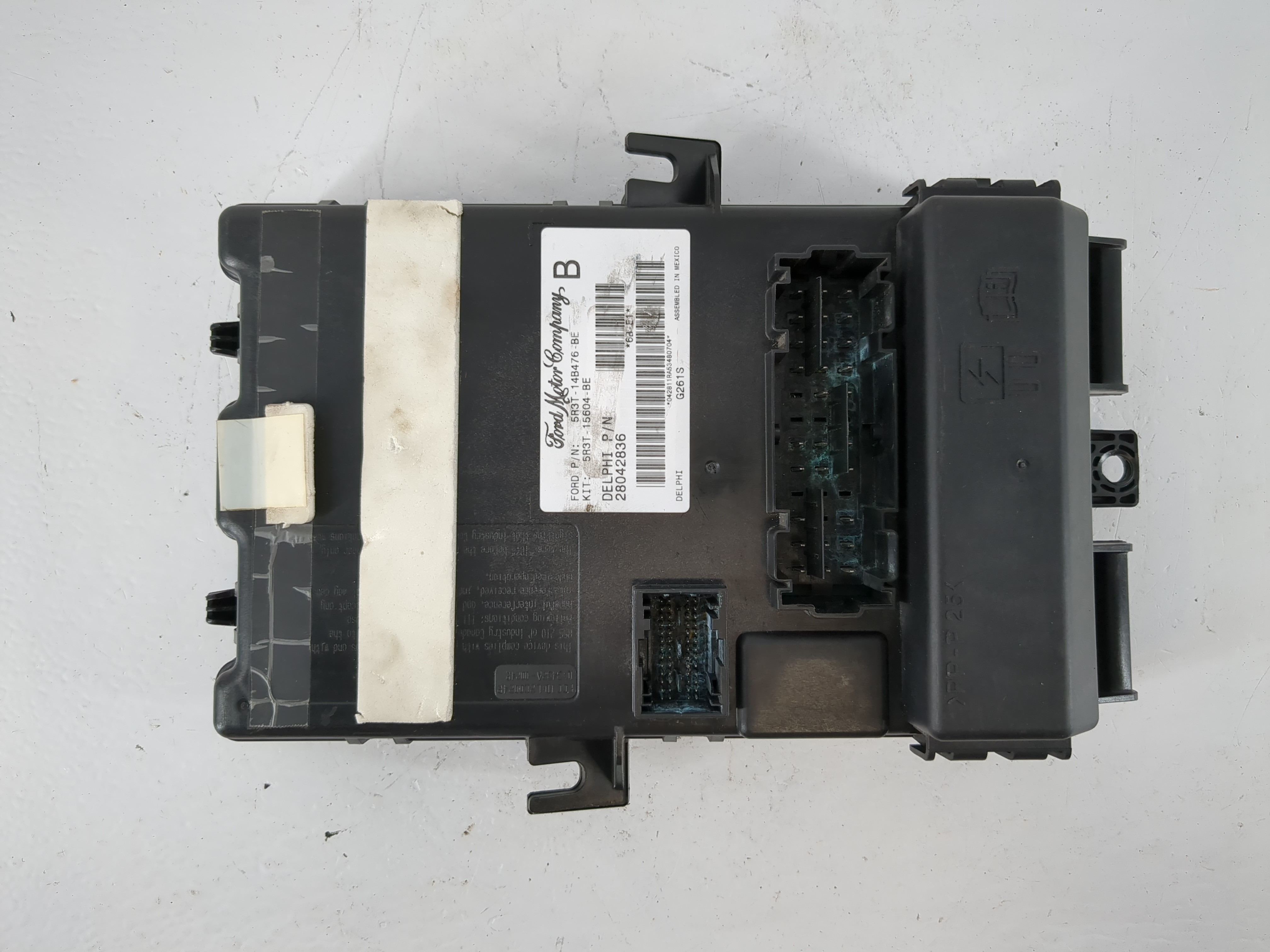 2005-2006 Ford Mustang Body Control Module Bcm Inner Cabin Fuse Box 893384 - Oemusedautoparts1.com