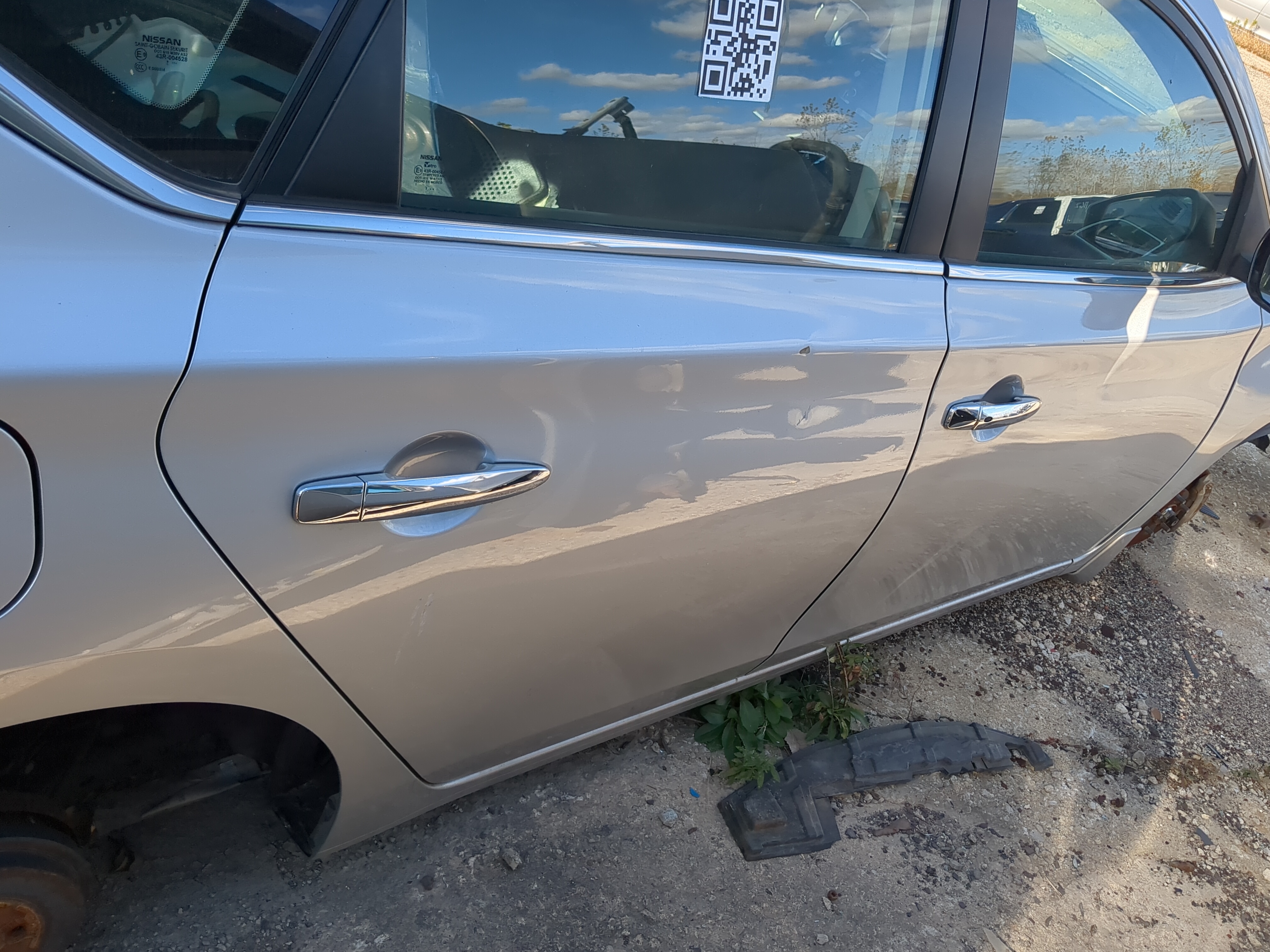 Picture of 2013-2019 Nissan Sentra Passenger Rear Door Oem 893483