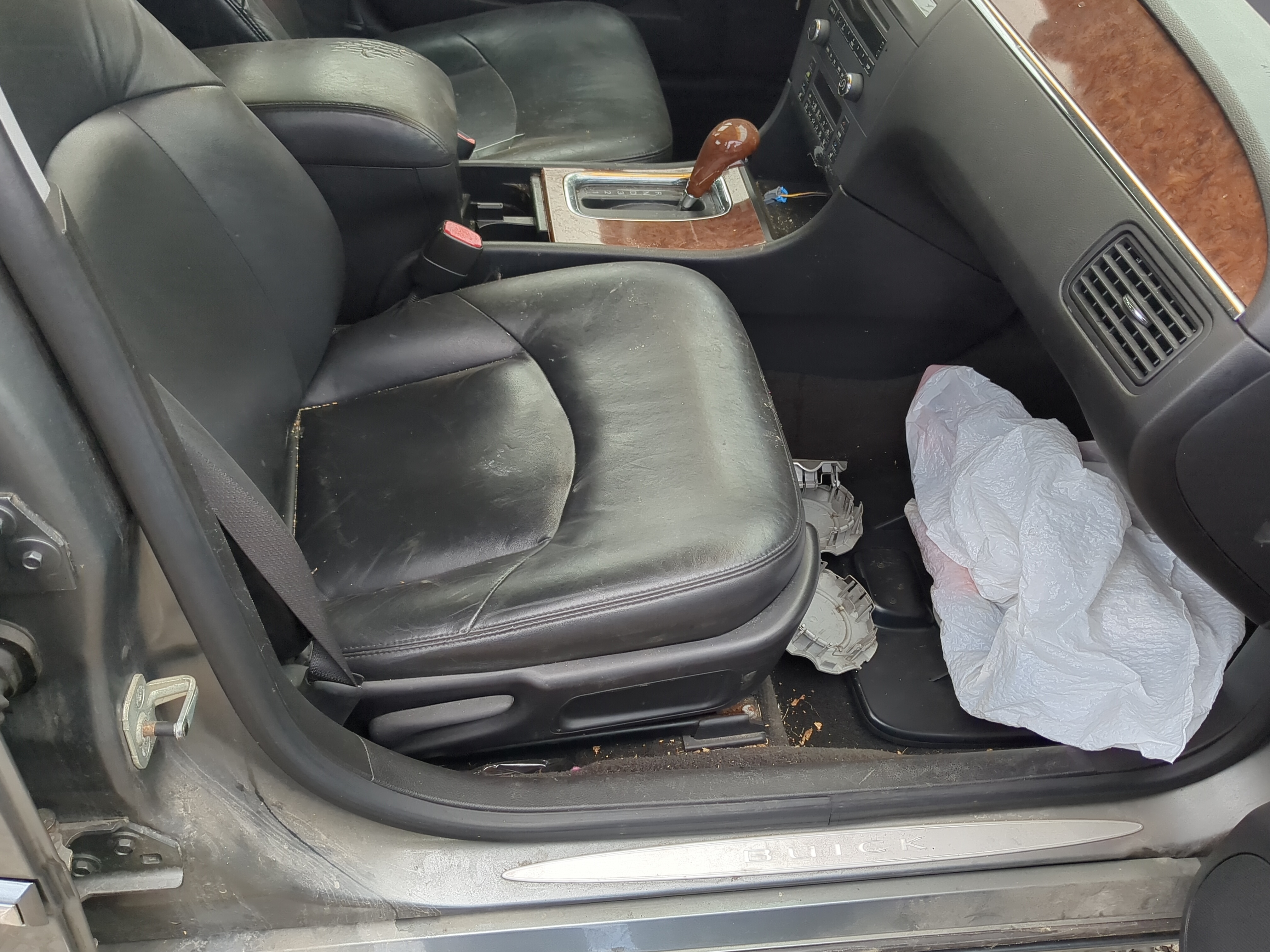 Picture of 2005-2009 Buick Lacrosse Passenger Front Seat Oem 893730