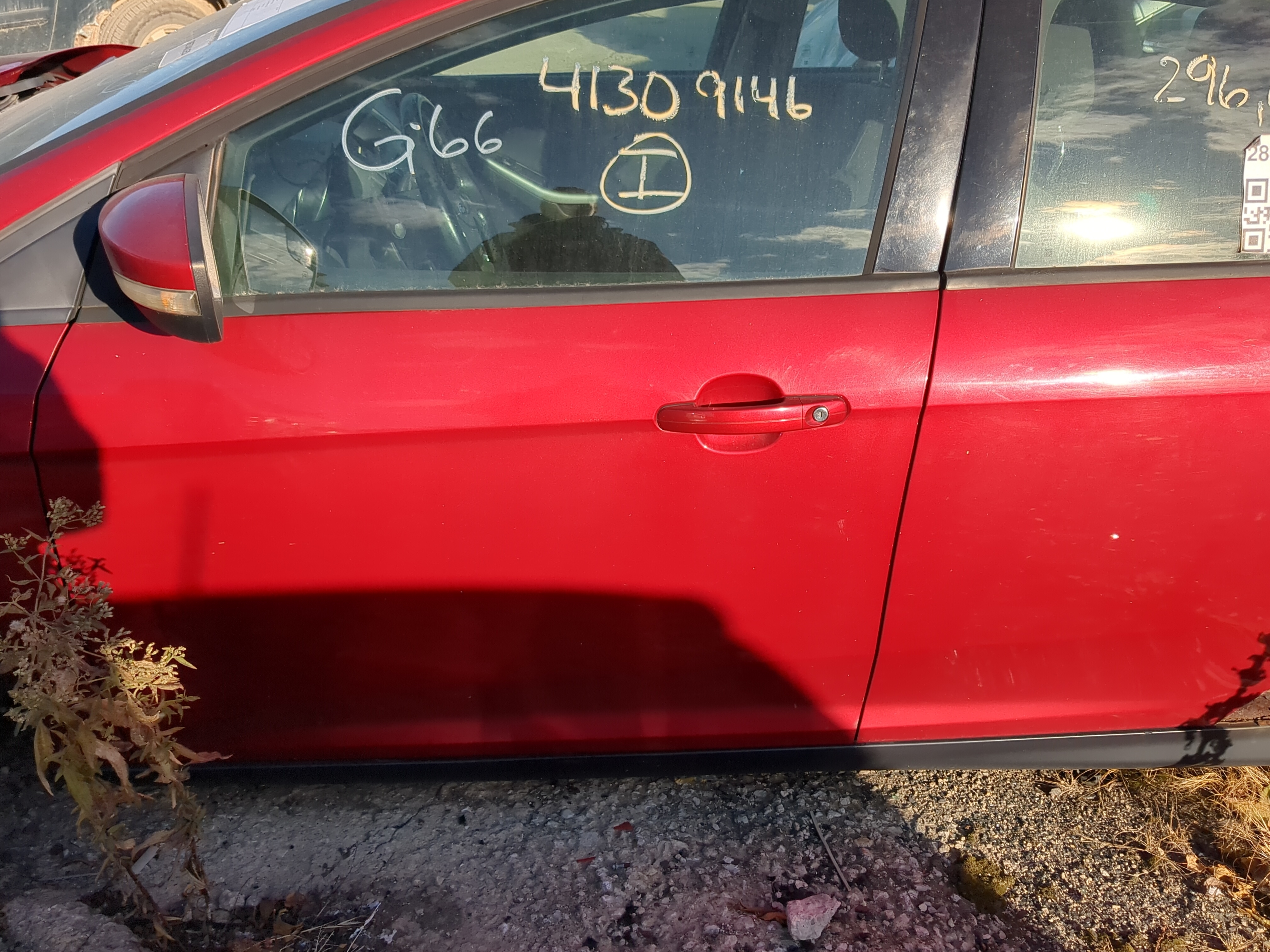 Picture of 2012-2014 Ford Focus Driver Front Door Oem 894293