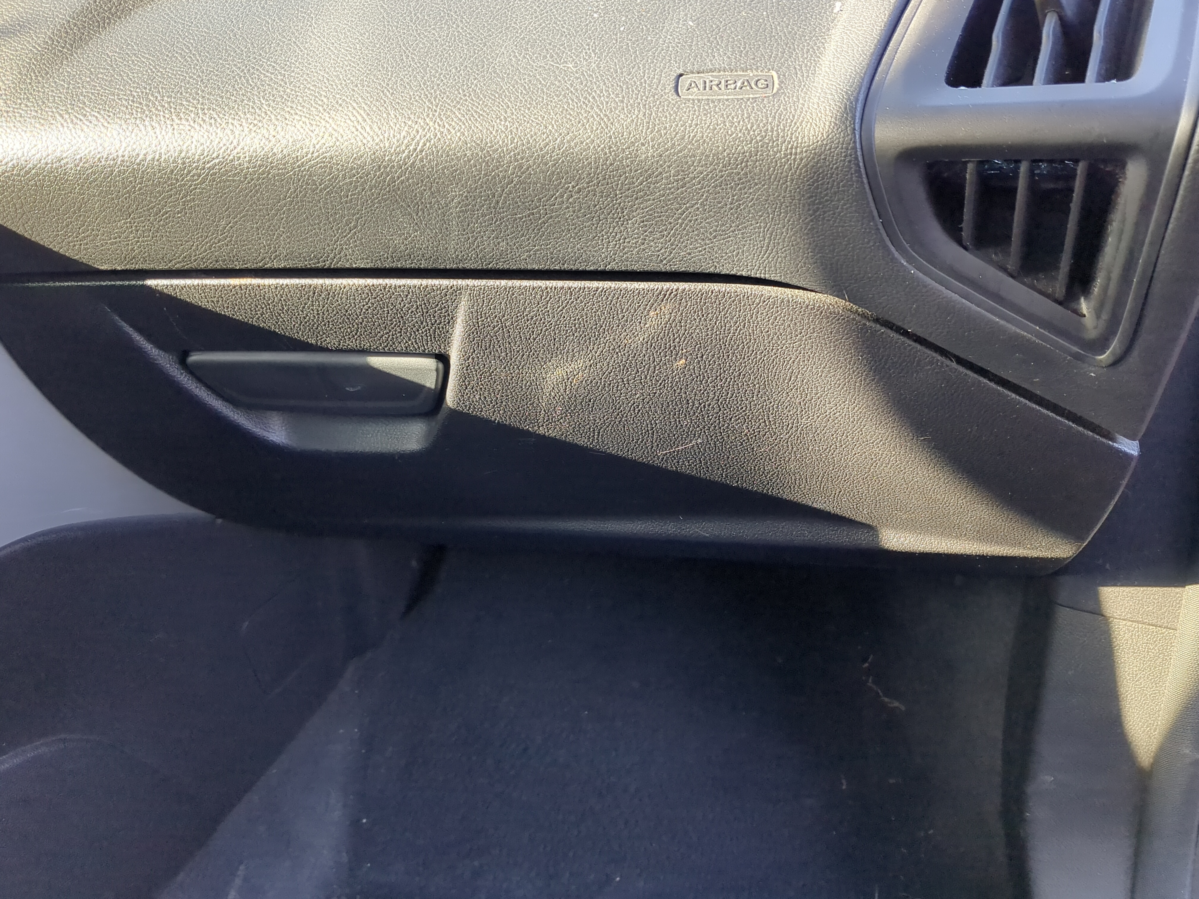 Picture of 2012 Ford Focus Passenger Glove Box Door Storage Compartment 894364