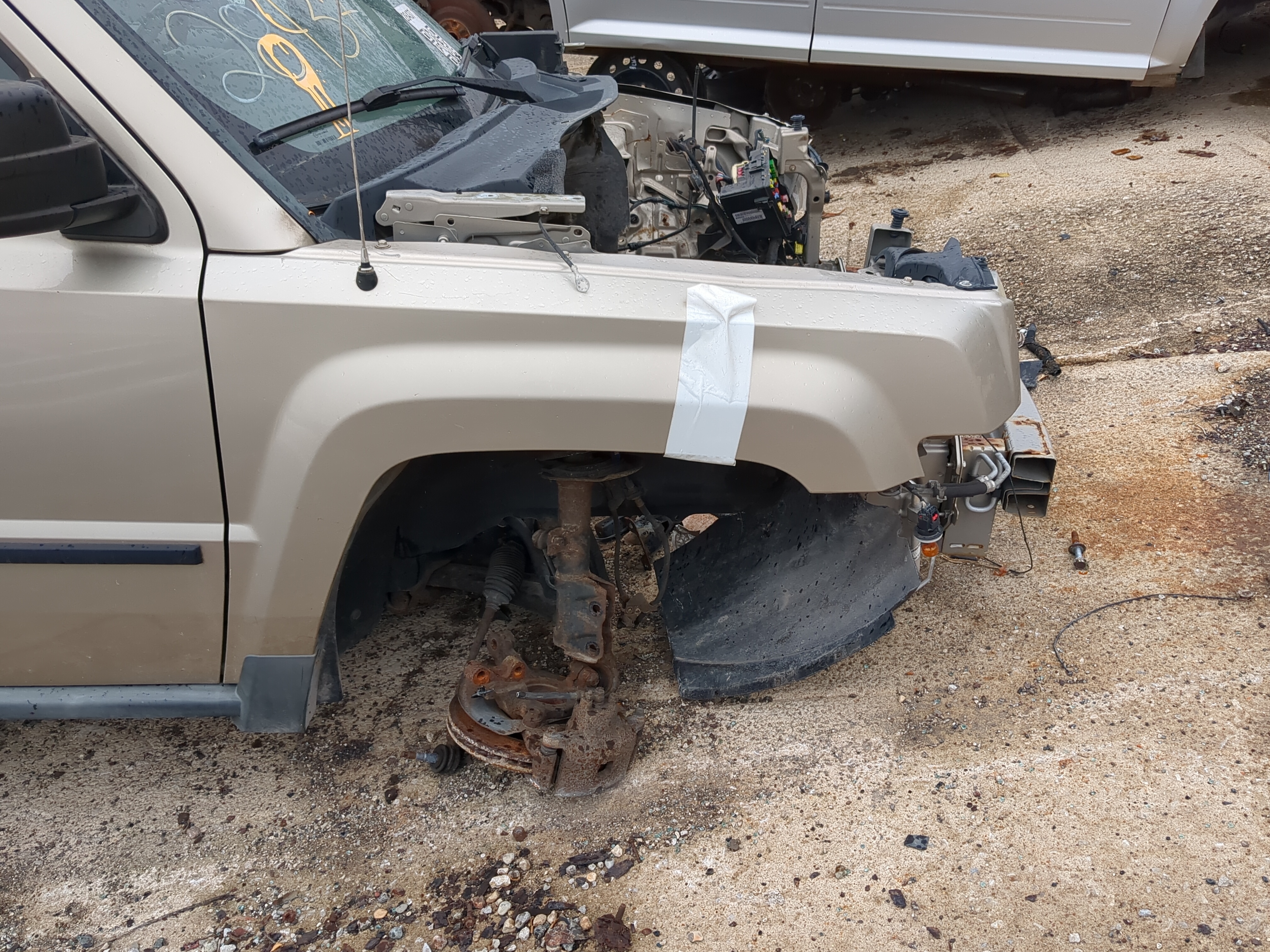 Picture of 2007-2010 Jeep Patriot Passenger Fender 894454