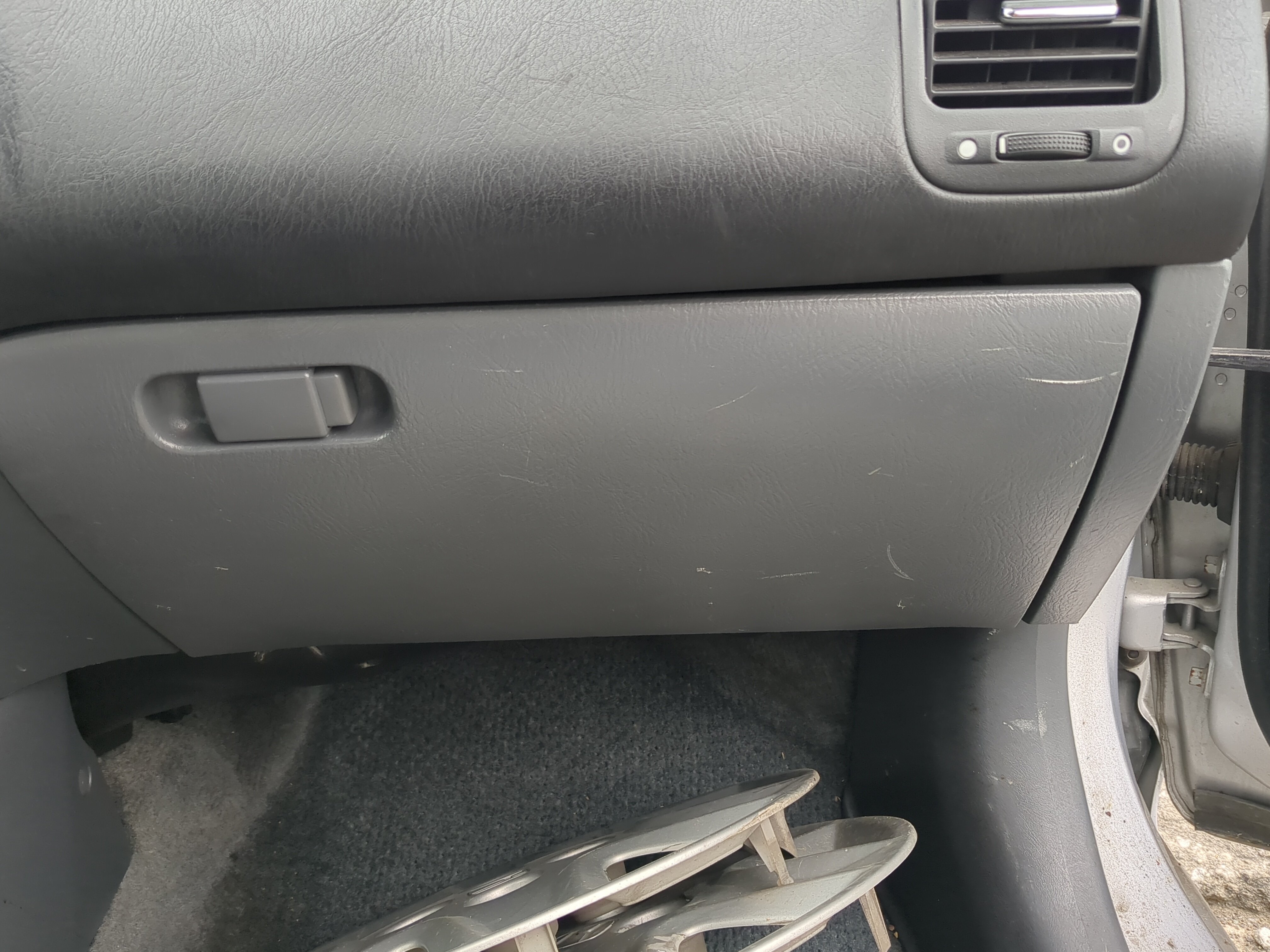 2003 Honda Civic Passenger Glove Box Door Storage Compartment 895145 - Oemusedautoparts1.com