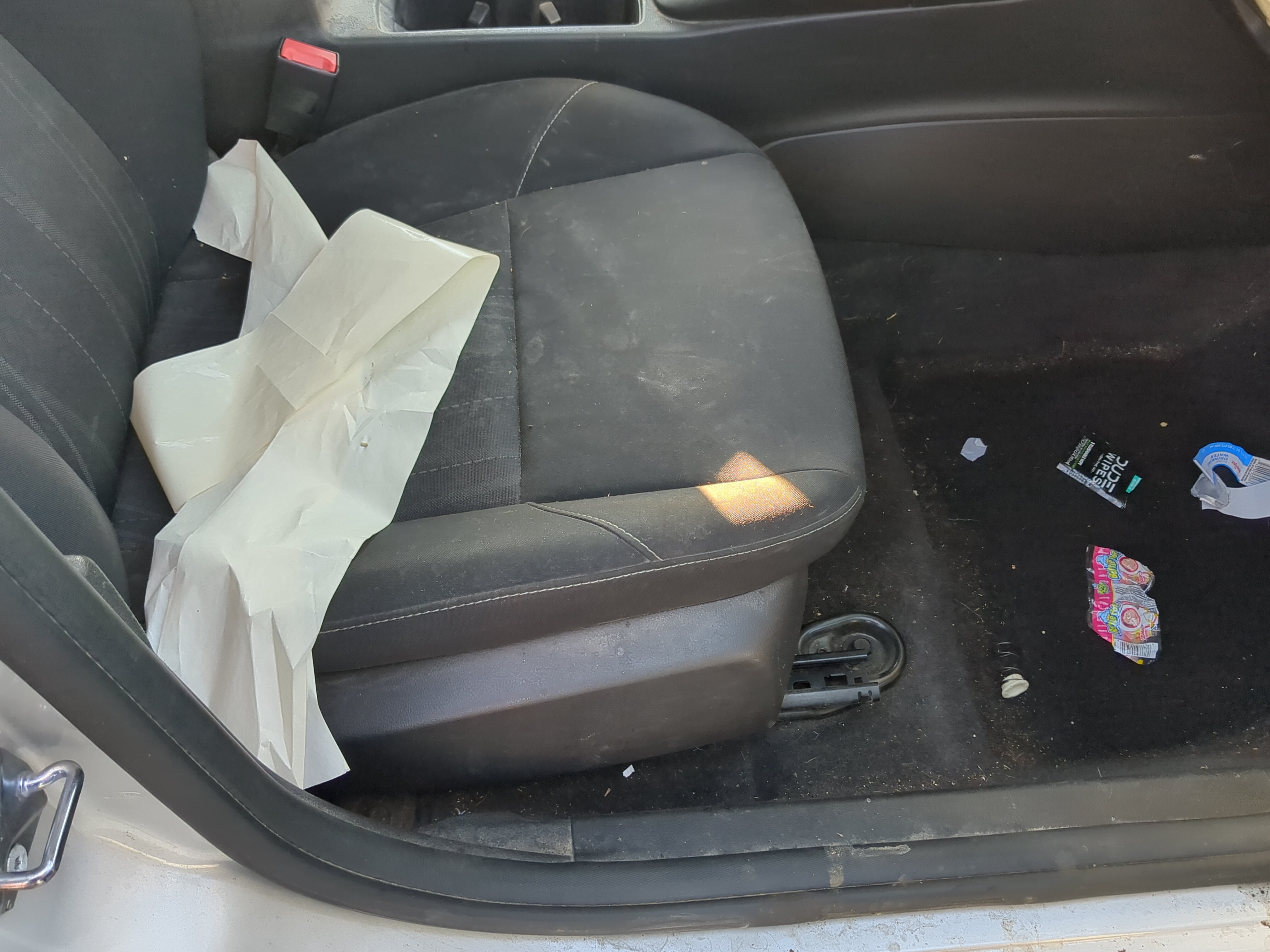 Picture of 2015-2018 Ford Focus Passenger Front Seat Oem 895769