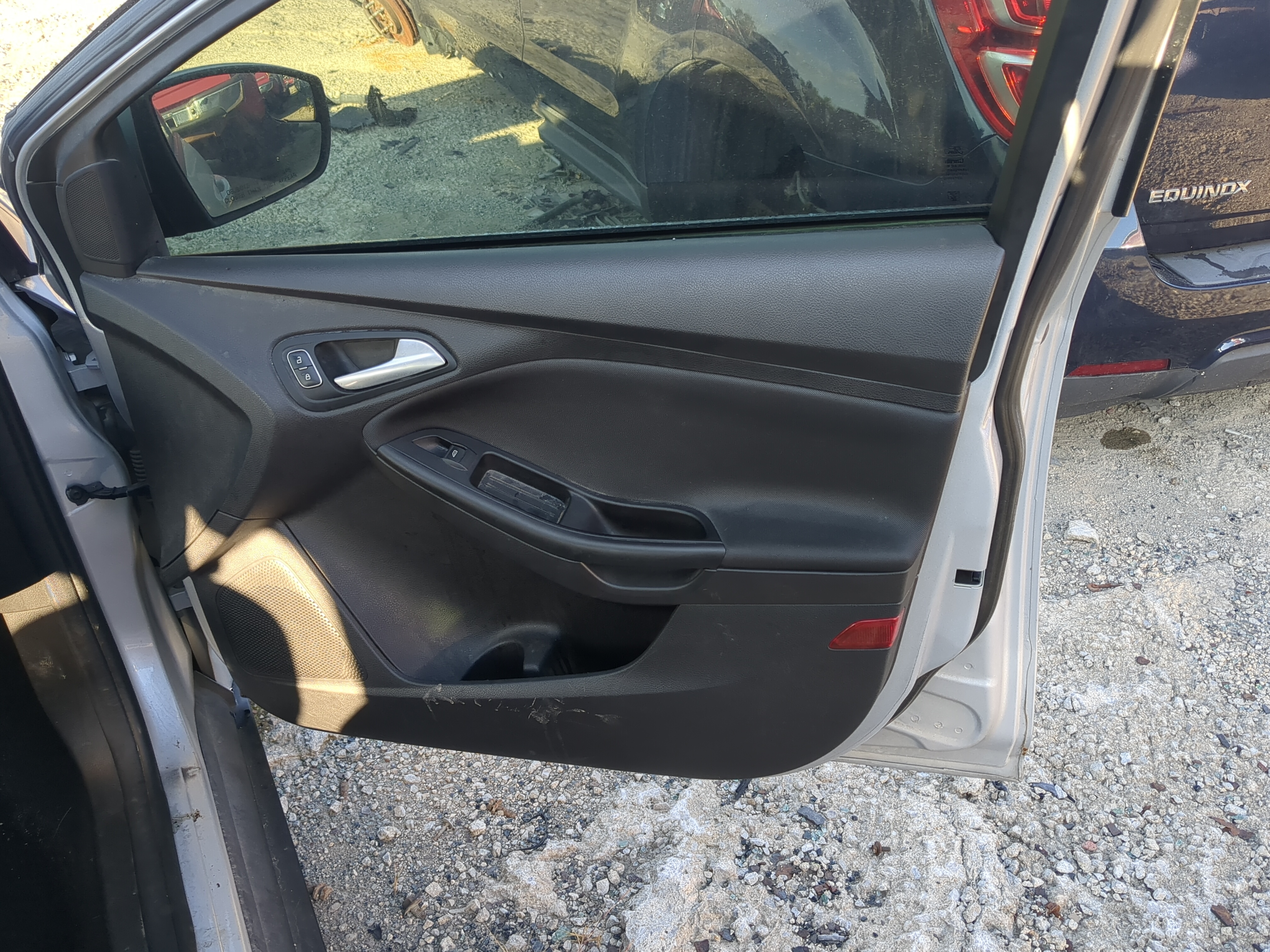 2018 Ford Focus Front Right Passenger Interior Door Panel Trim 895793 - Oemusedautoparts1.com