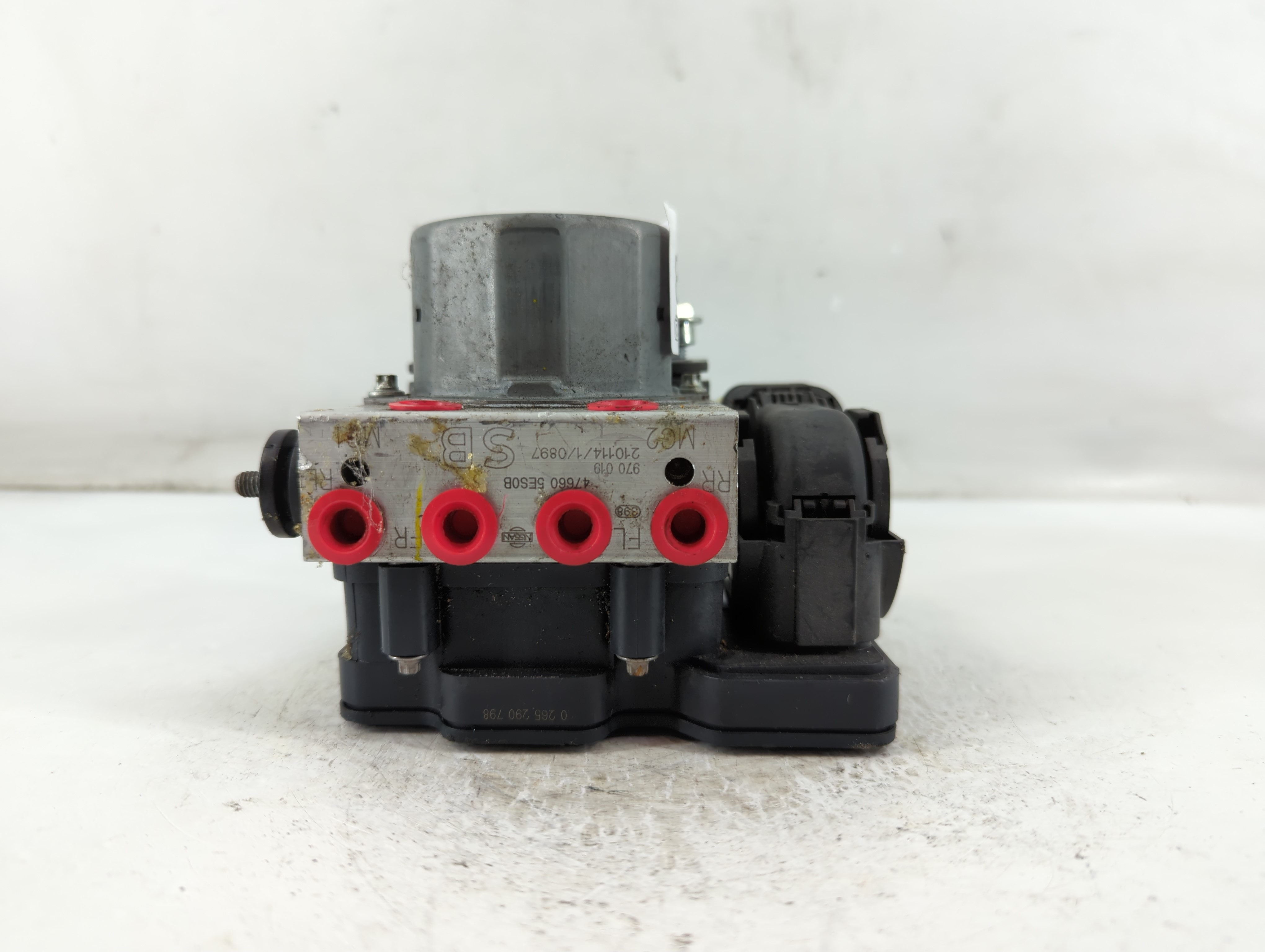 2020-2022 Nissan Versa Abs Pump Control Module 895852 - Oemusedautoparts1.com