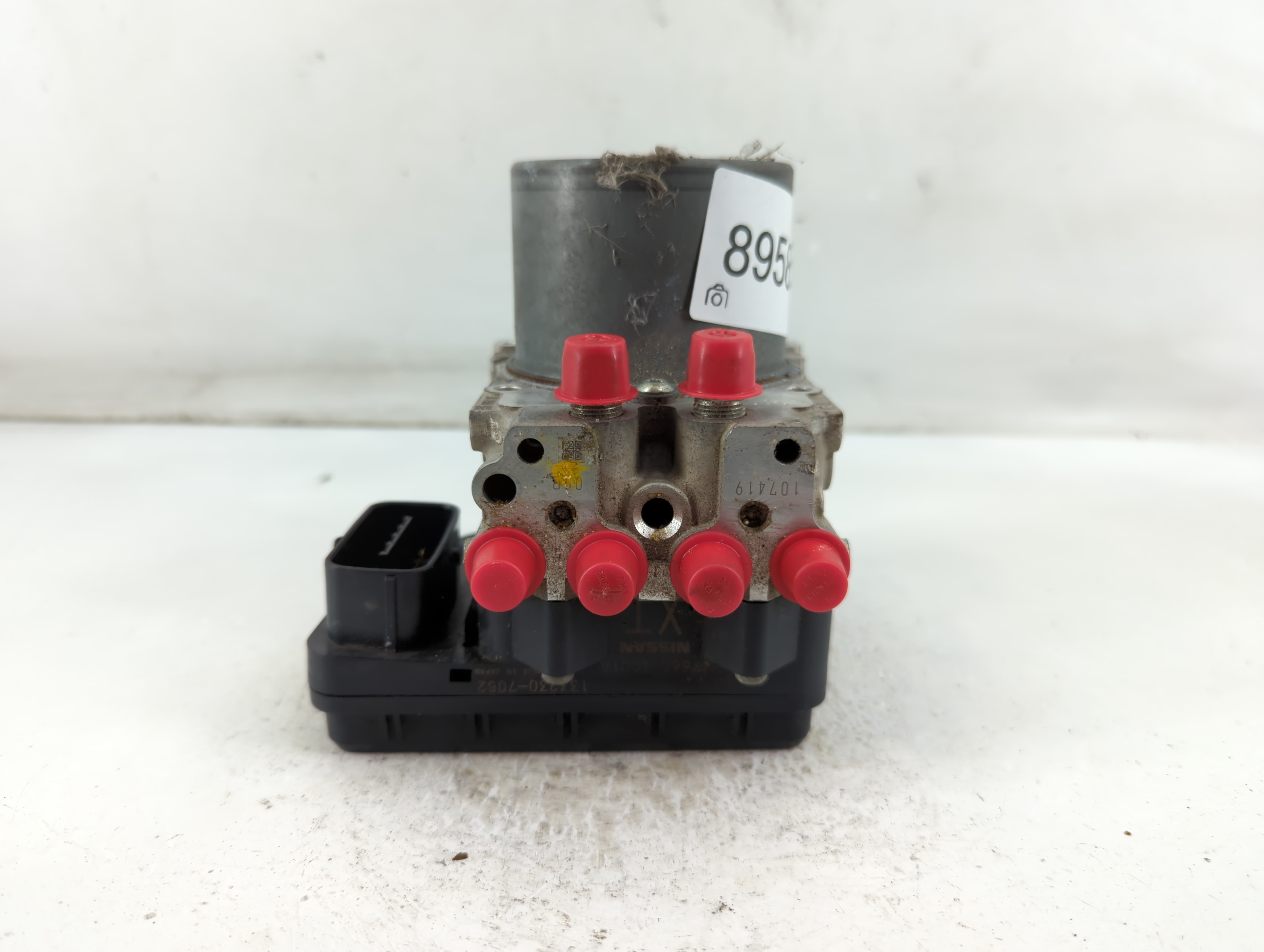 2019-2019 Infiniti Q50 Abs Pump Control Module 895866 - Oemusedautoparts1.com