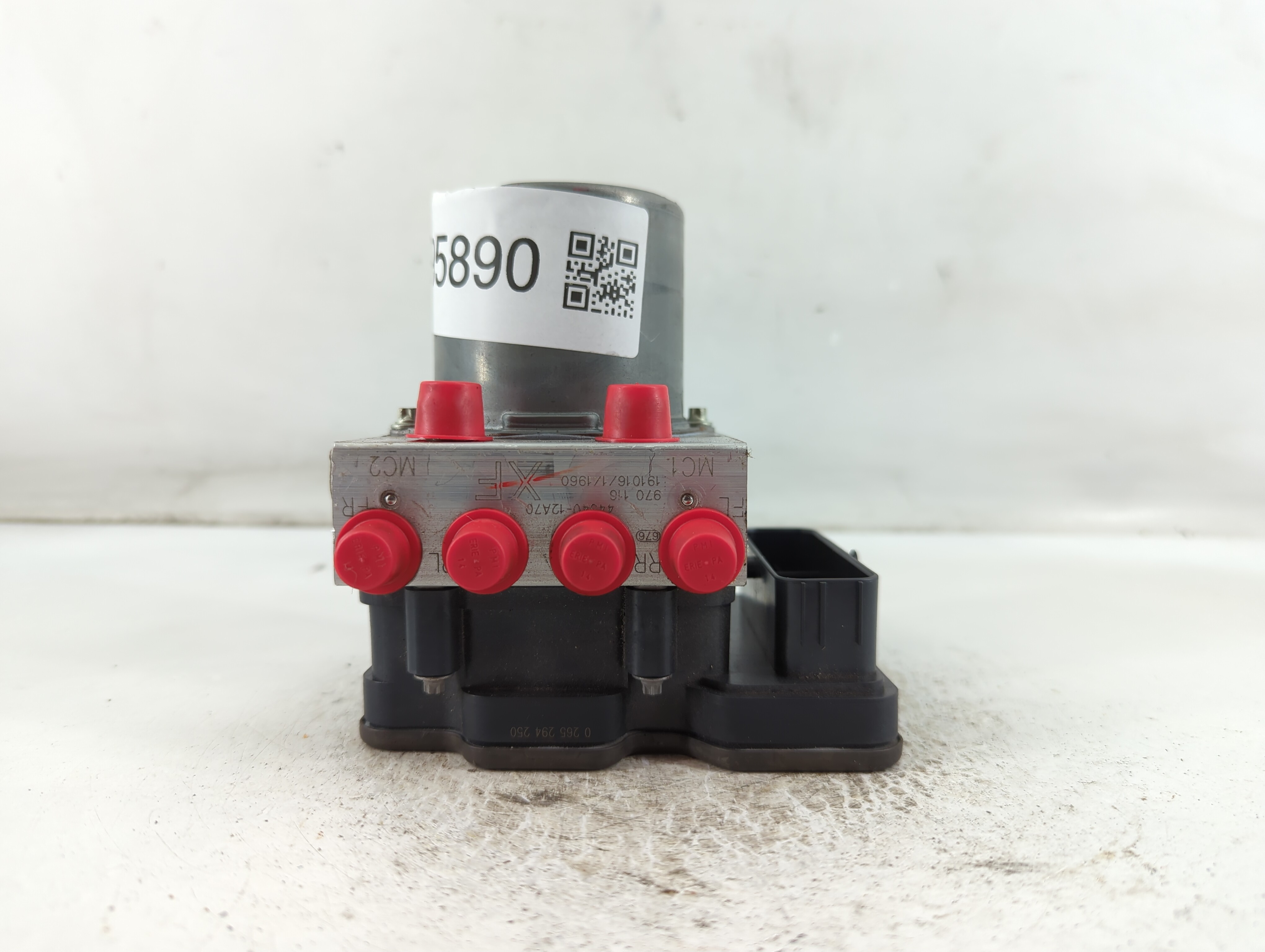2020-2022 Toyota Corolla Abs Pump Control Module 895890 - Oemusedautoparts1.com