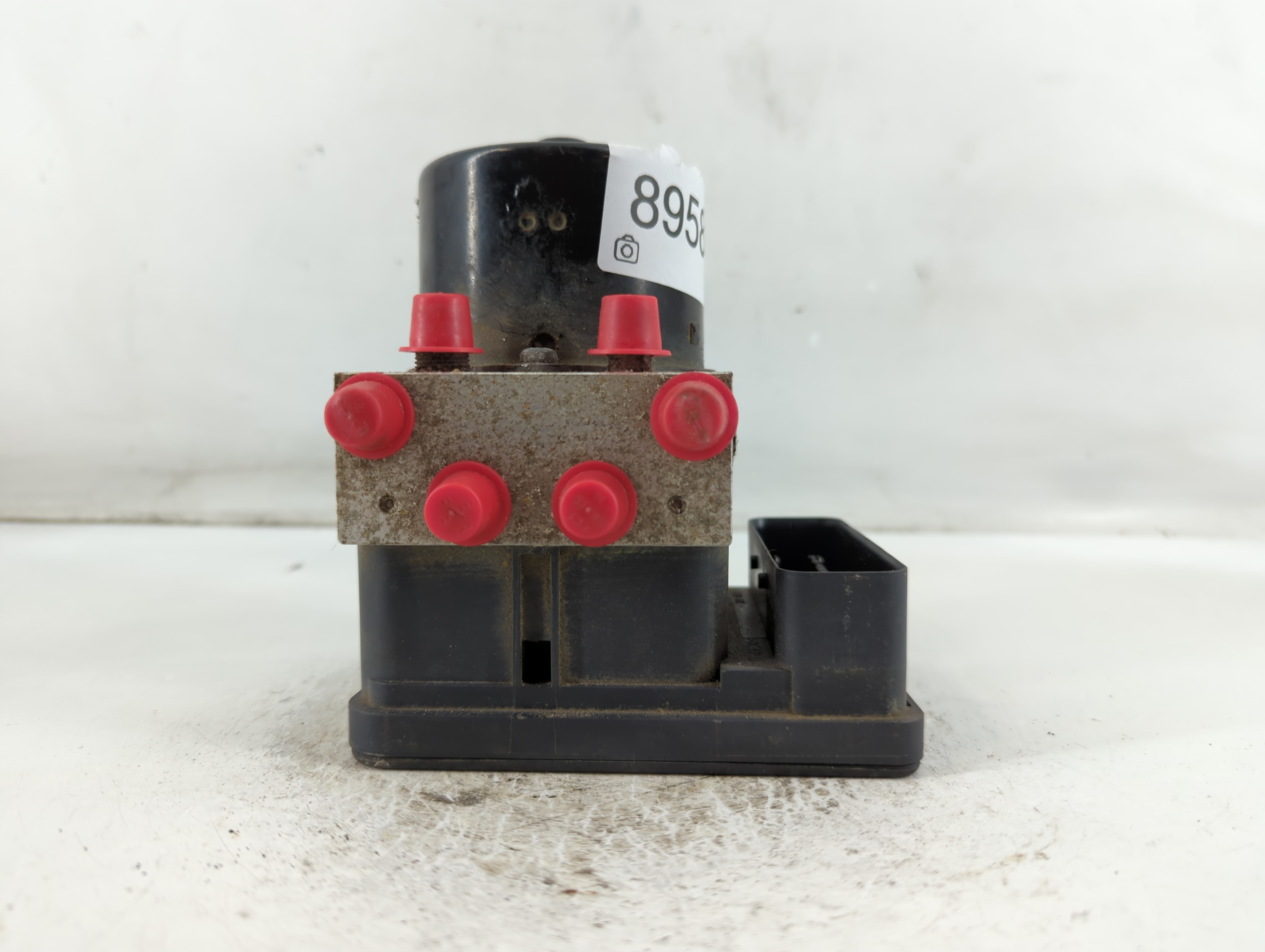 Picture of 2010-2010 Mazda 5 Abs Pump Control Module 895892