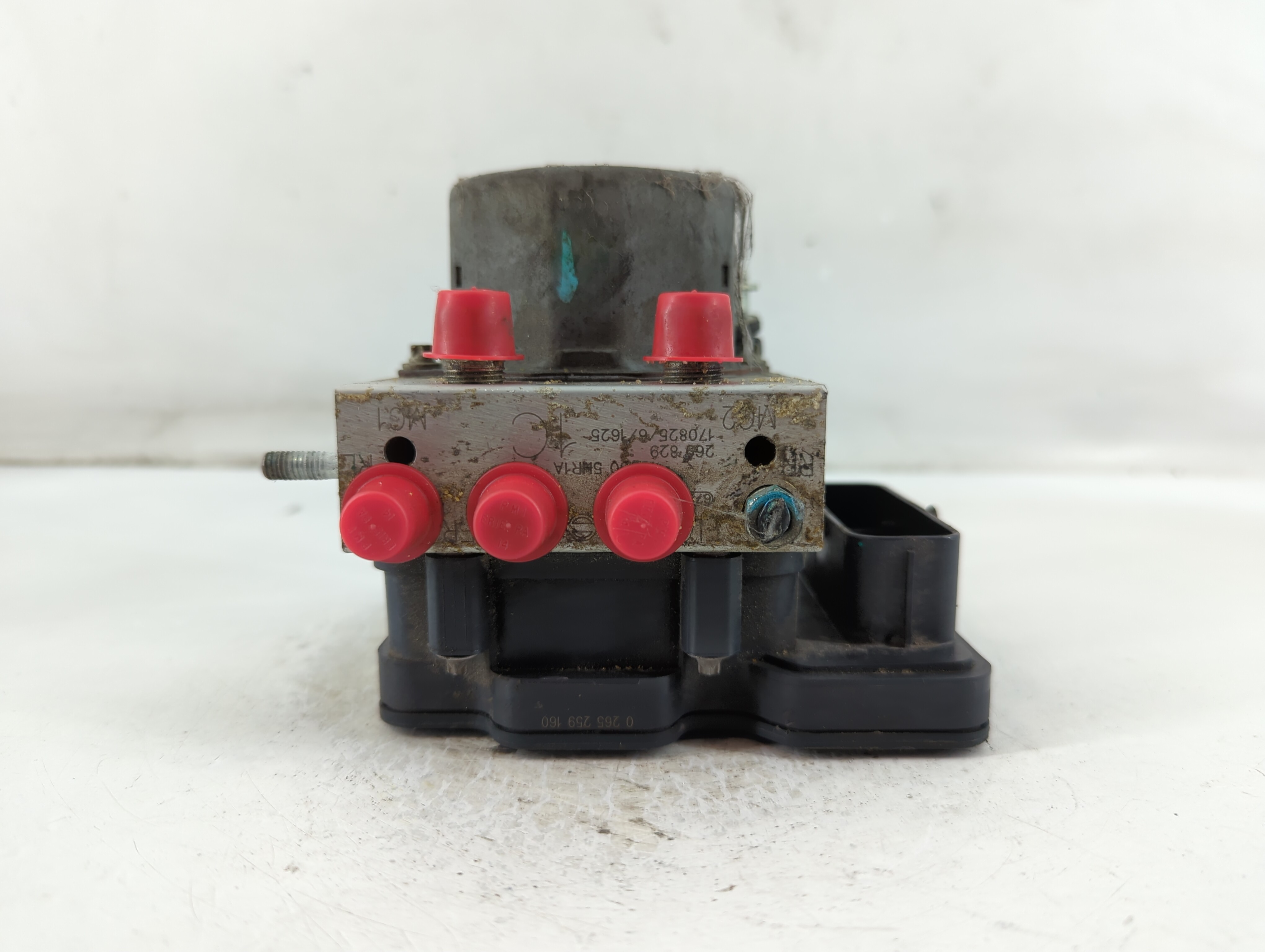 2018-2018 Nissan Rogue Abs Pump Control Module 895899 - Oemusedautoparts1.com
