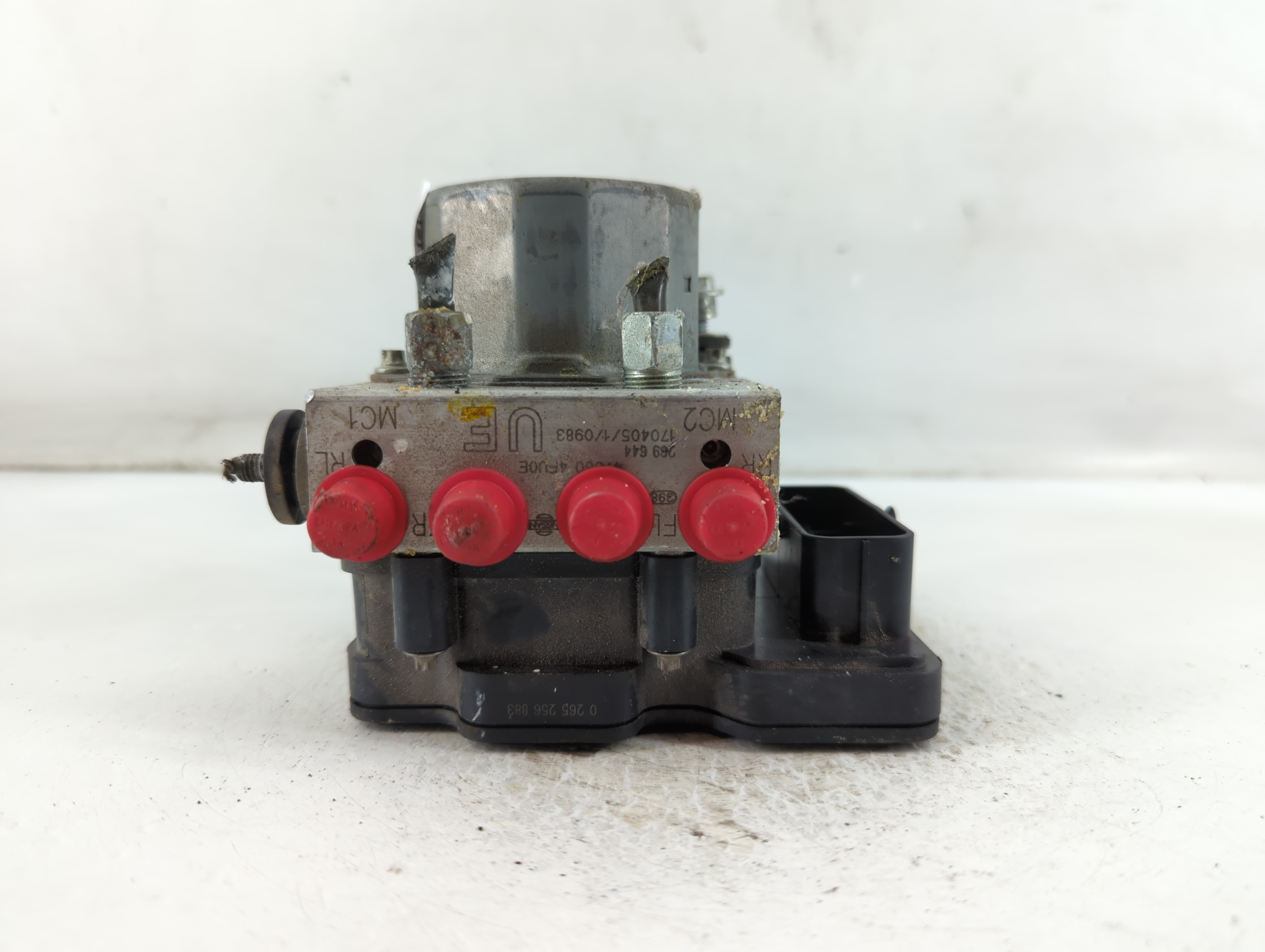 Picture of 2017 Nissan Sentra Abs Pump Control Module 895905