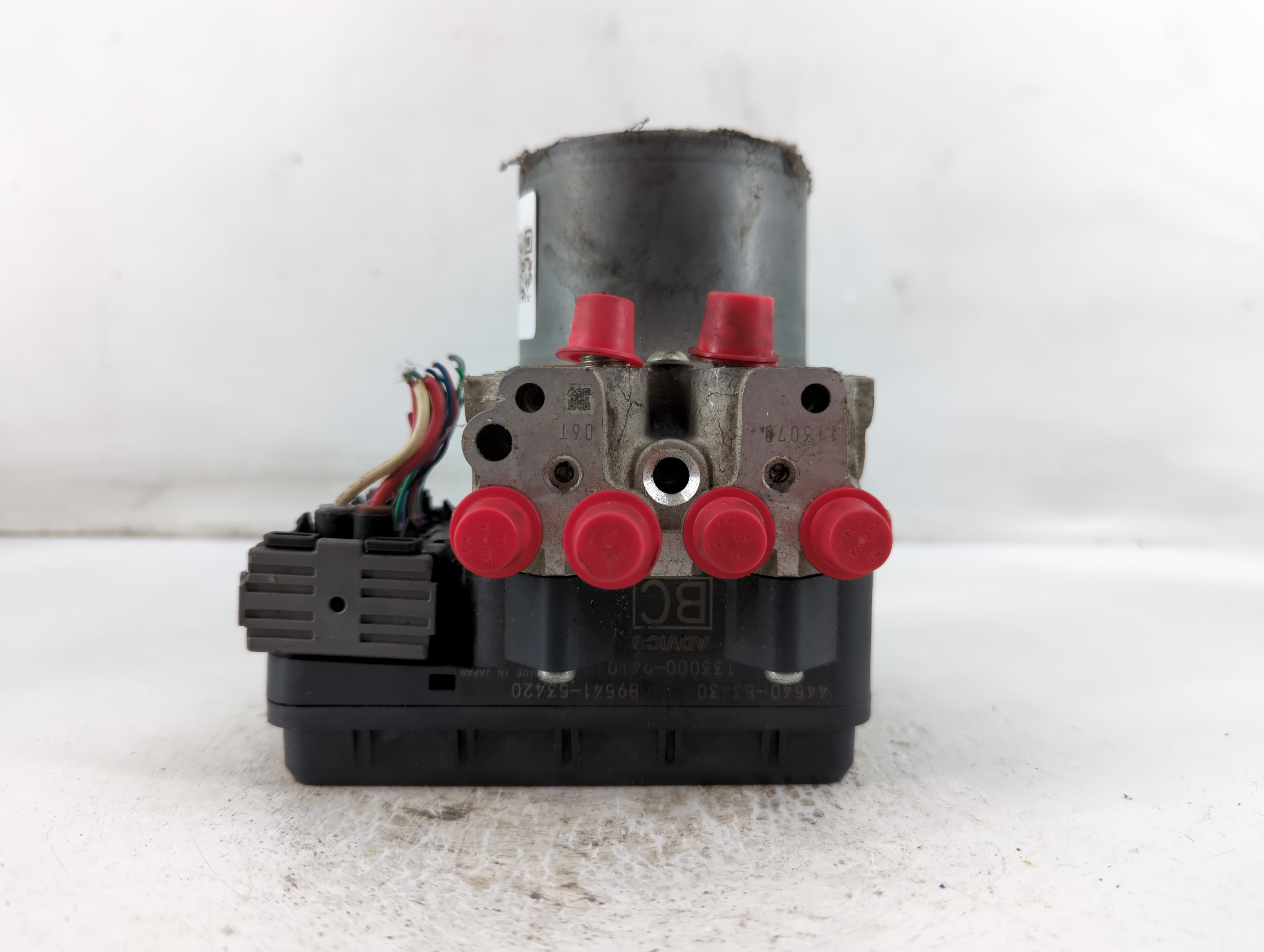 2016-2016 Lexus Is200t Abs Pump Control Module 895906 - Oemusedautoparts1.com
