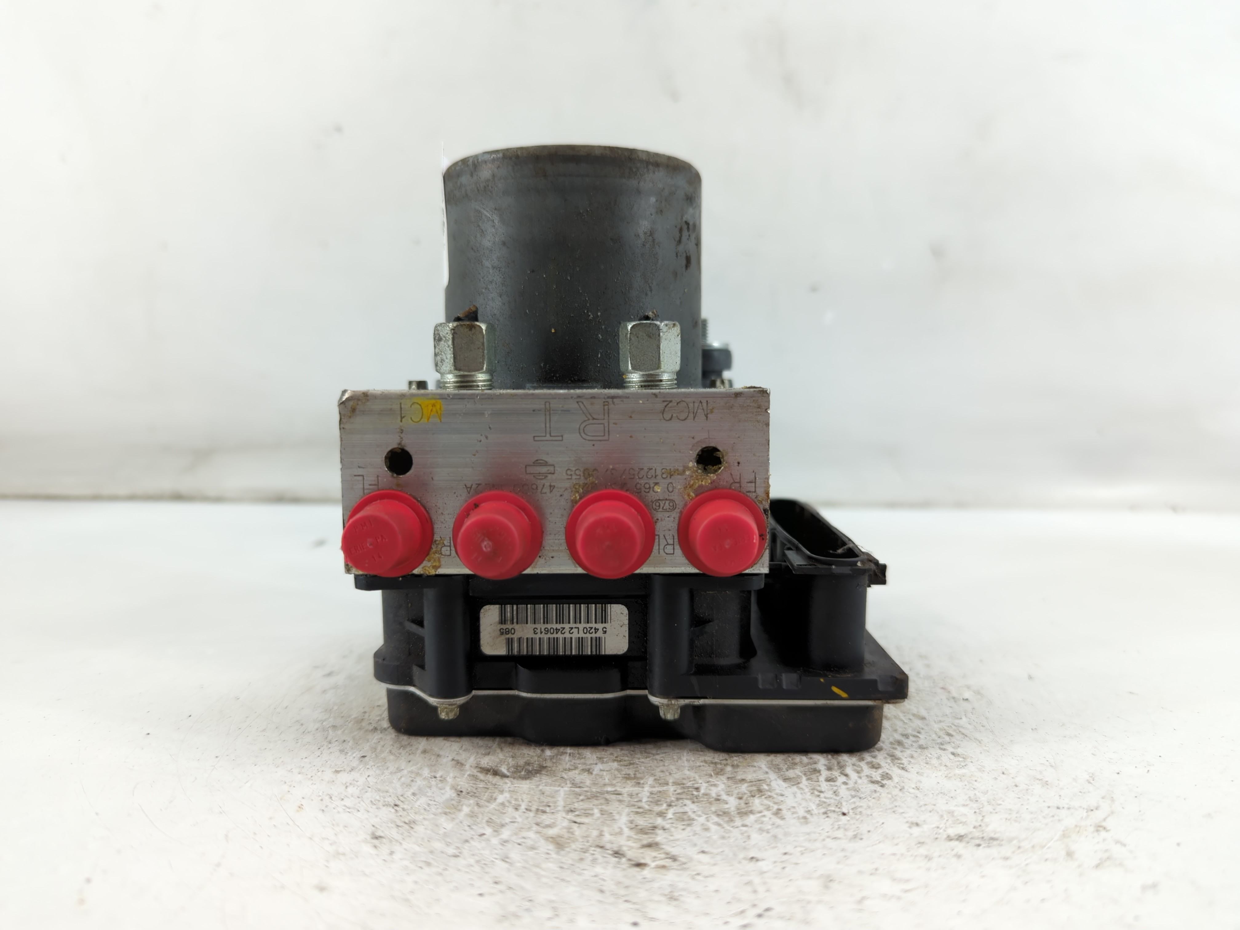 2014-2015 Infiniti Q60 Abs Pump Control Module 895929 - Oemusedautoparts1.com
