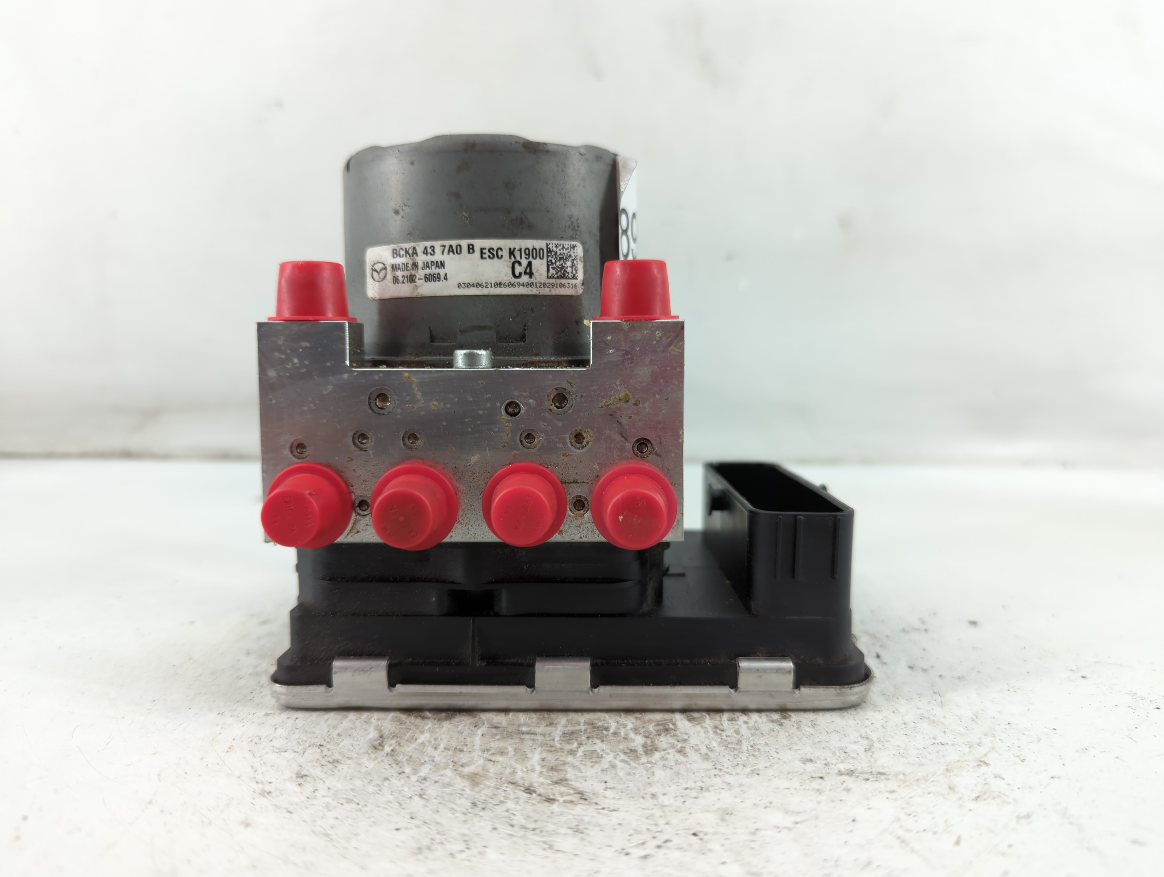Picture of 2019-2022 Mazda 3 Abs Pump Control Module 895939