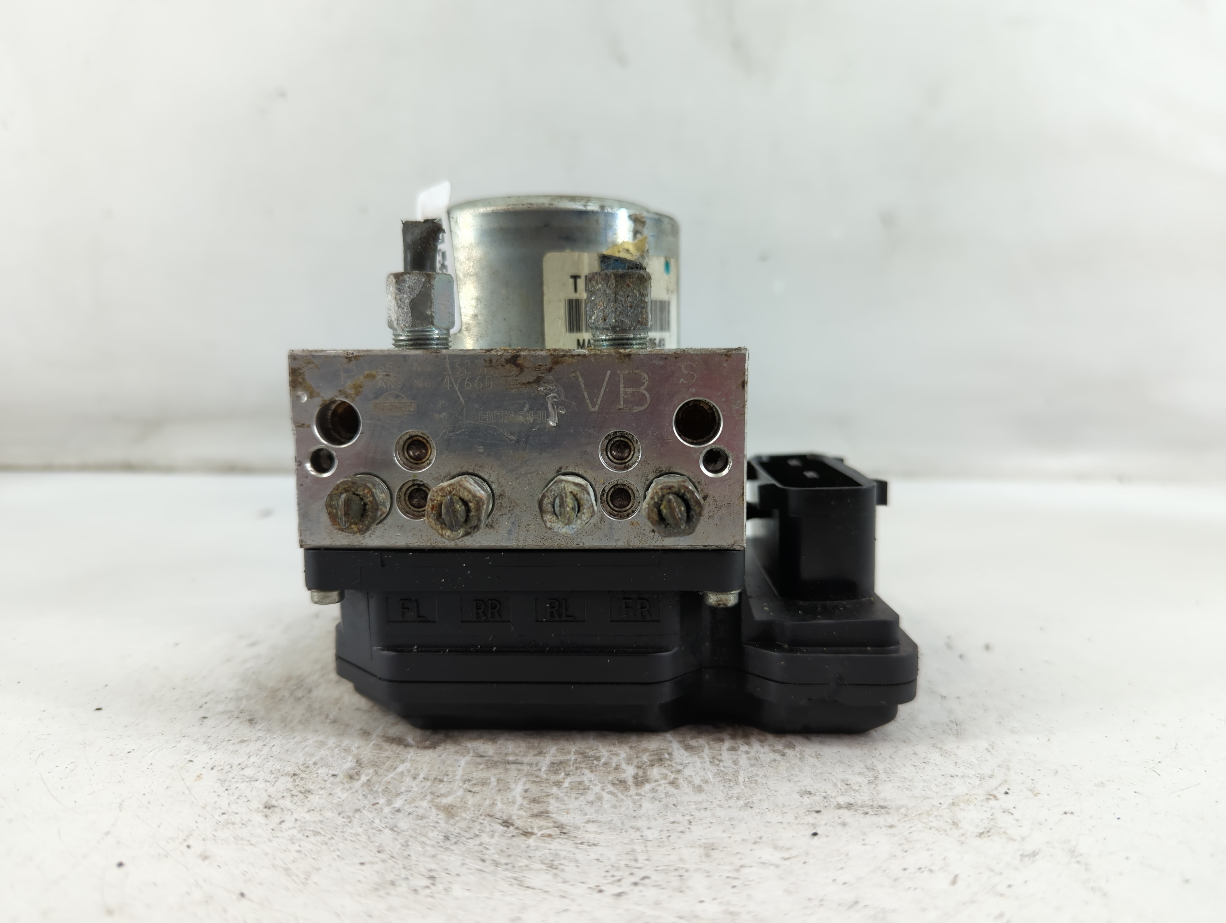 Picture of 2013-2013 Nissan Leaf Abs Pump Control Module 895945