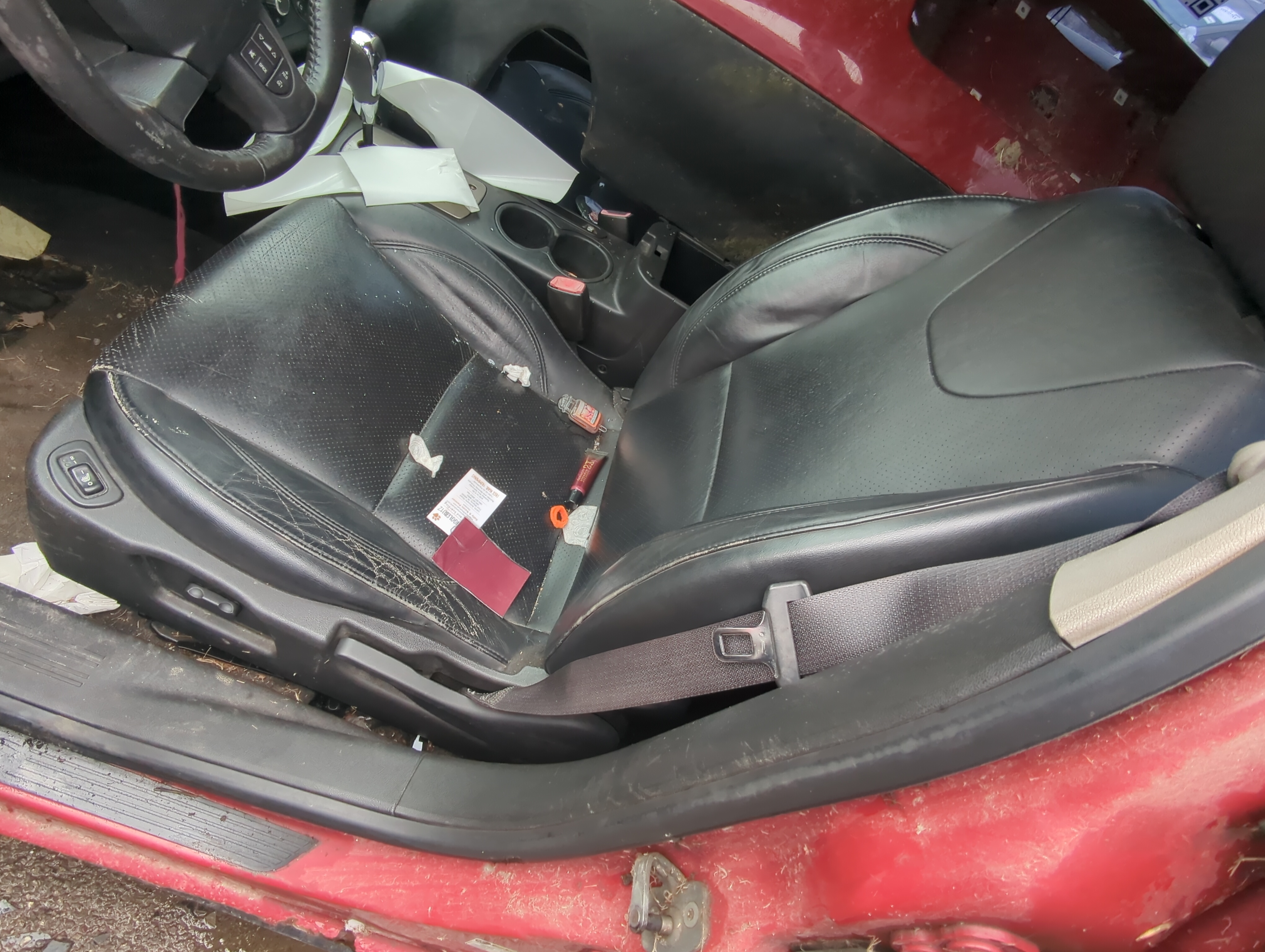 Picture of 2005-2006 Pontiac G6 Driver Front Seat Oem 896181