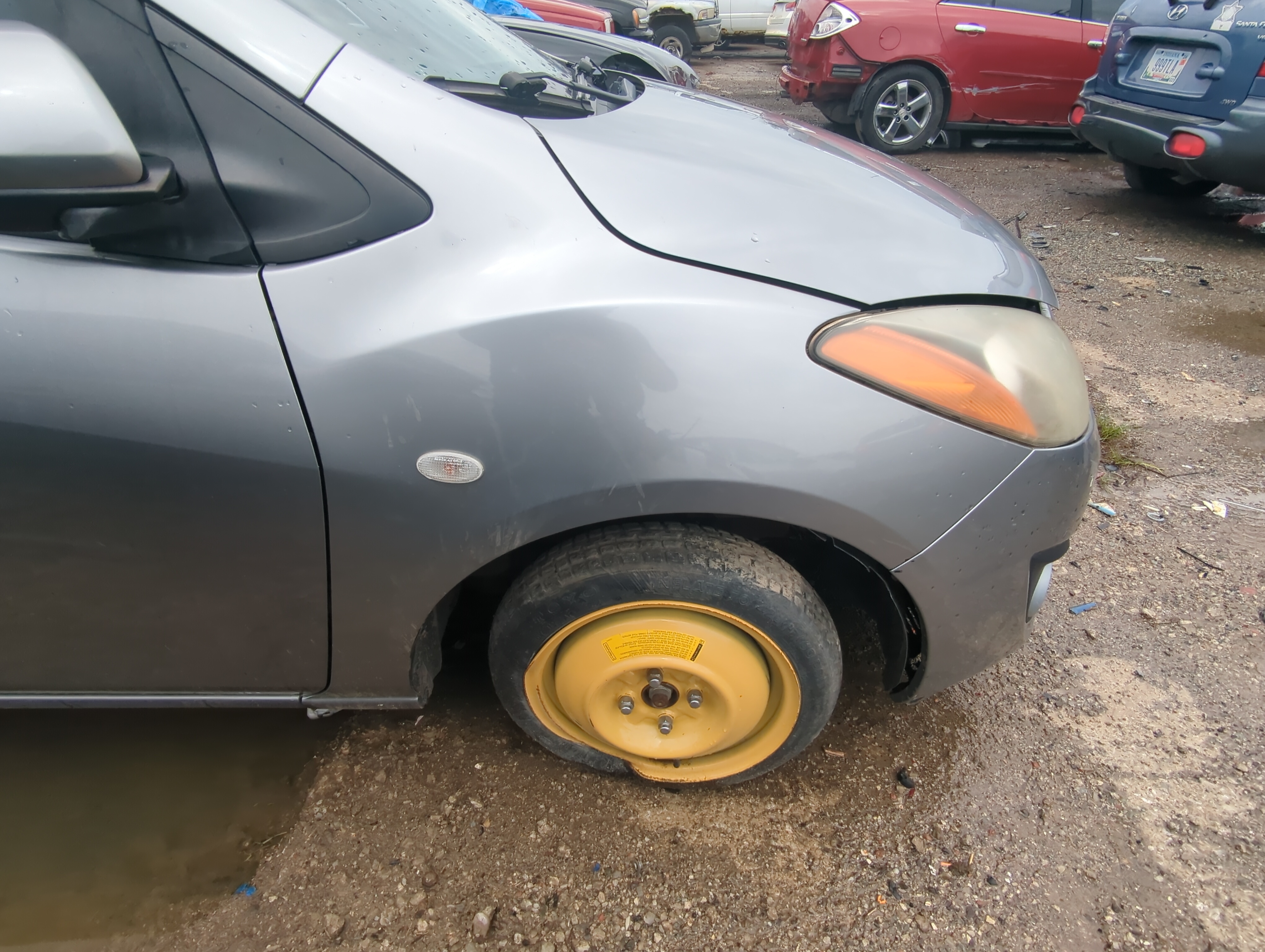 Picture of 2011-2014 Mazda 2 Passenger Fender 896355
