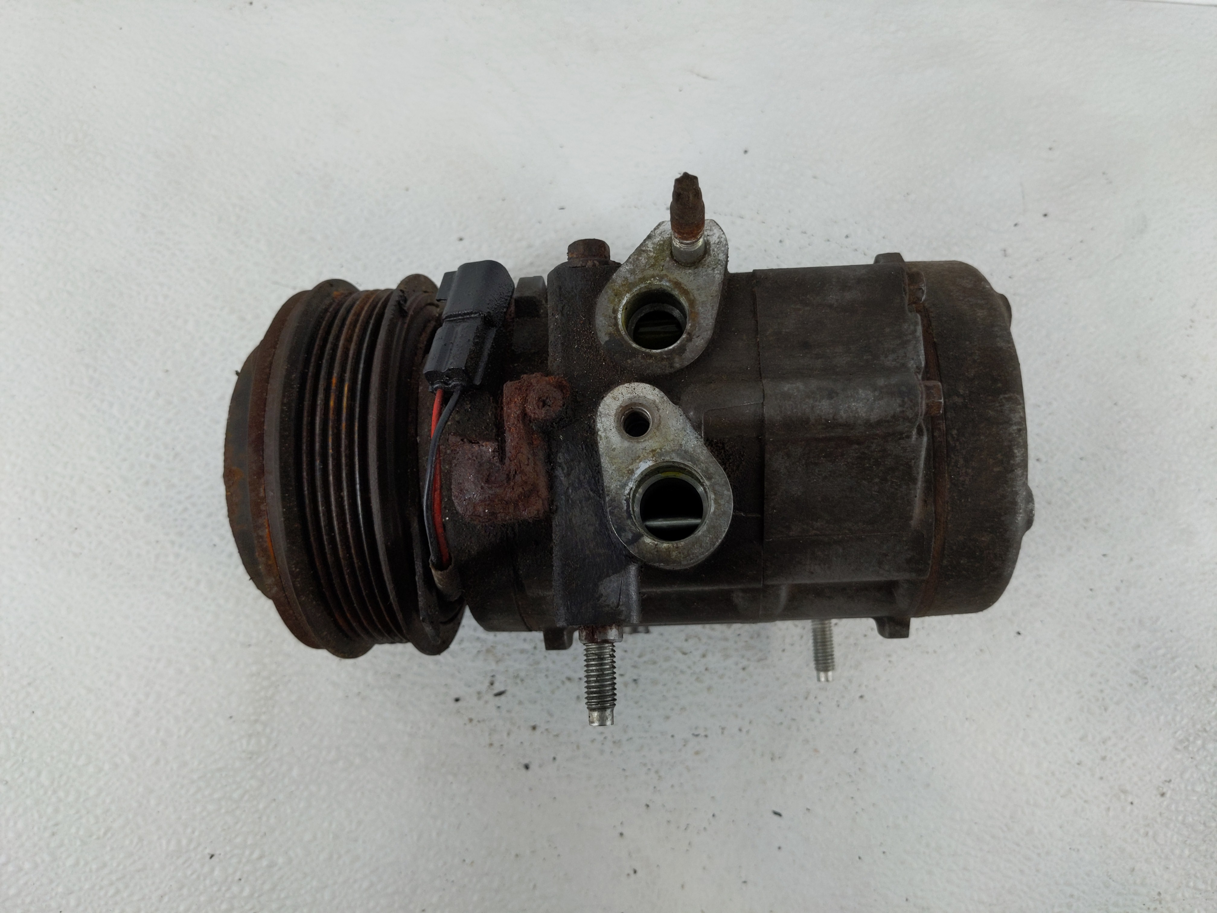 2007-2008 Ford F-150 Air Conditioning A/c Ac Compressor Oem 896943 - Oemusedautoparts1.com