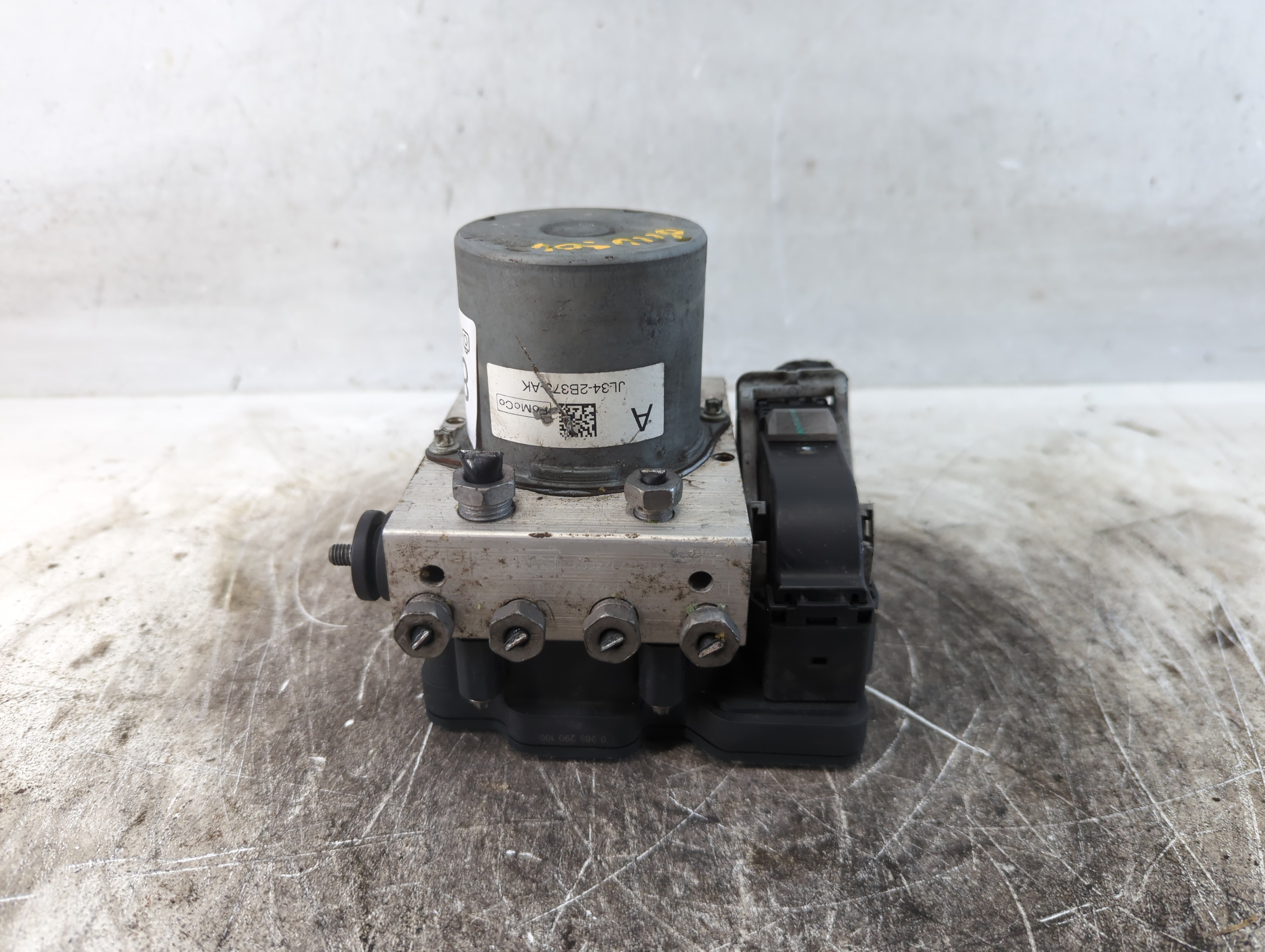 2018-2018 Ford F-150 Abs Pump Control Module 897315 - Oemusedautoparts1.com