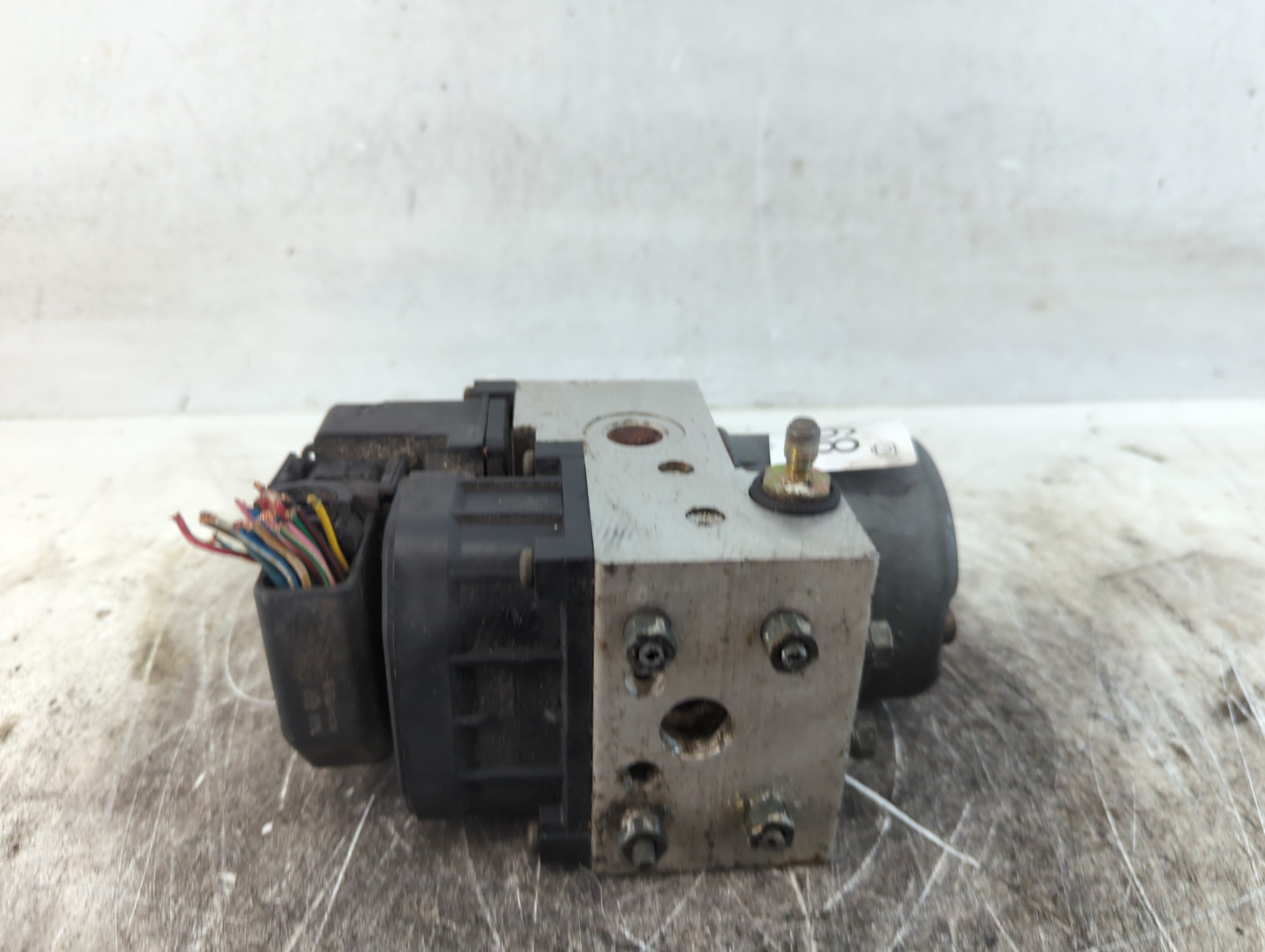 2002-2003 Toyota Camry Abs Pump Control Module 897317 - Oemusedautoparts1.com