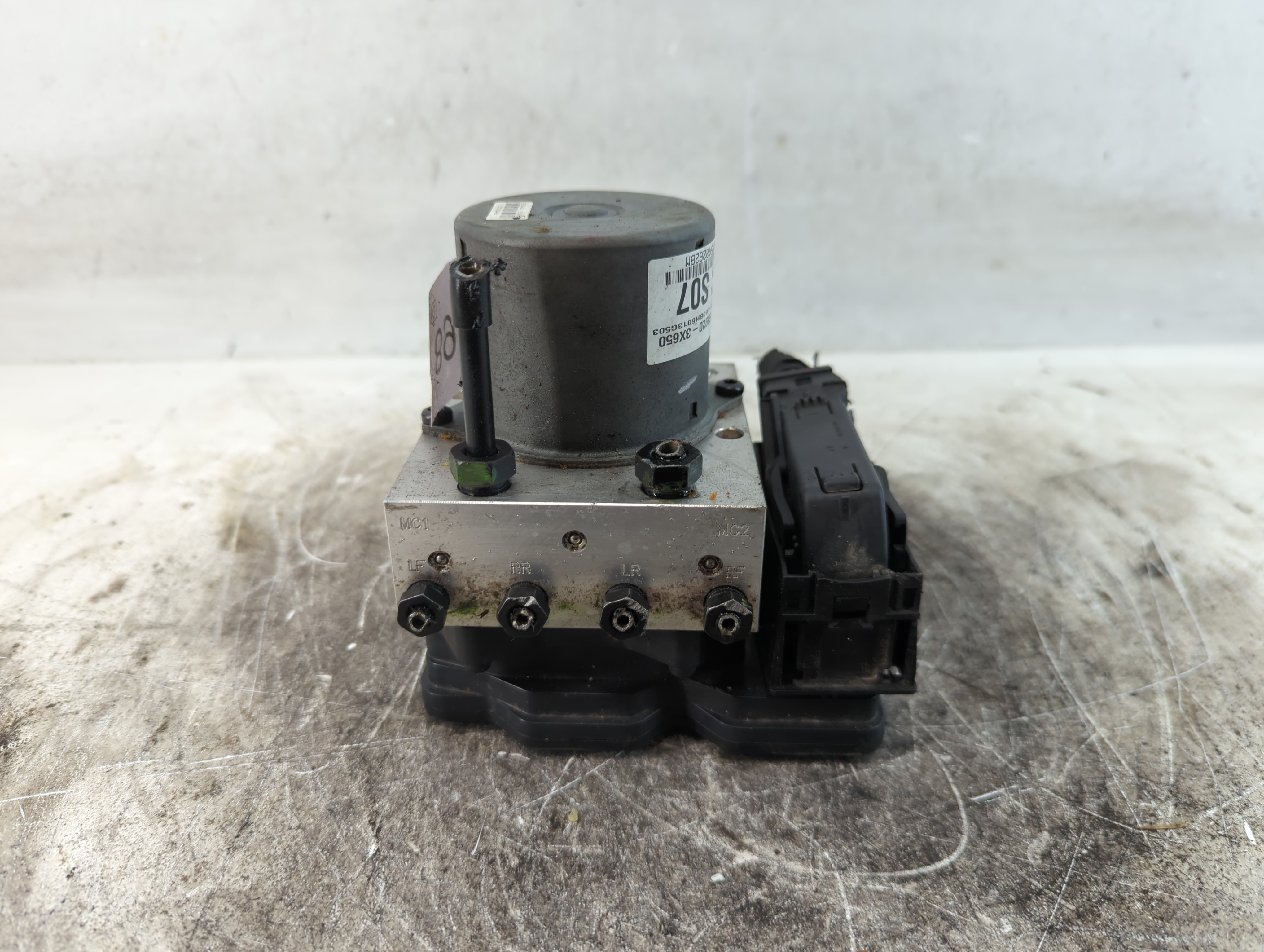 2011-2013 Hyundai Elantra Abs Pump Control Module 897320 - Oemusedautoparts1.com