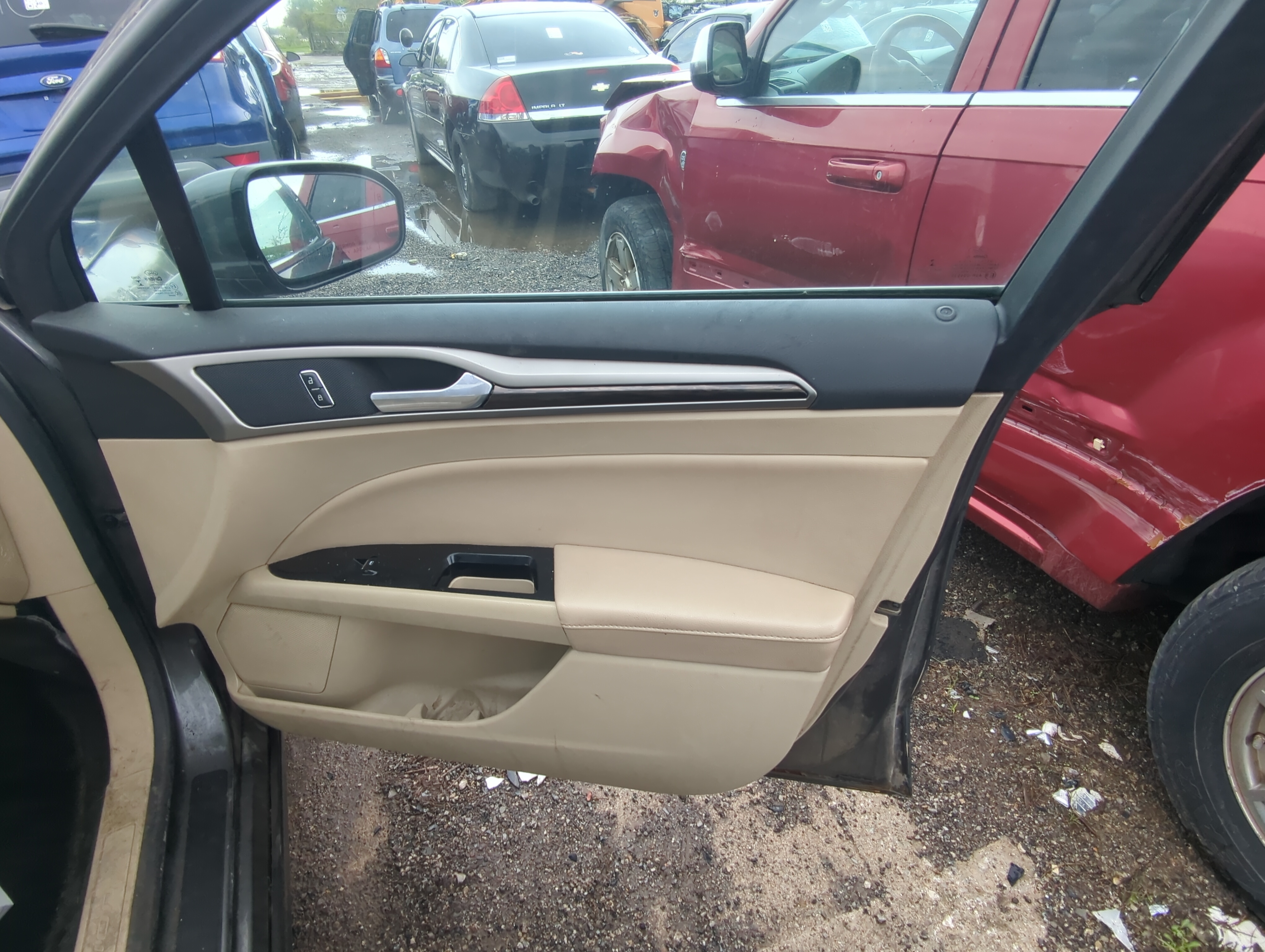2016 Ford Fusion Front Right Passenger Interior Door Panel Trim 897452 - Oemusedautoparts1.com