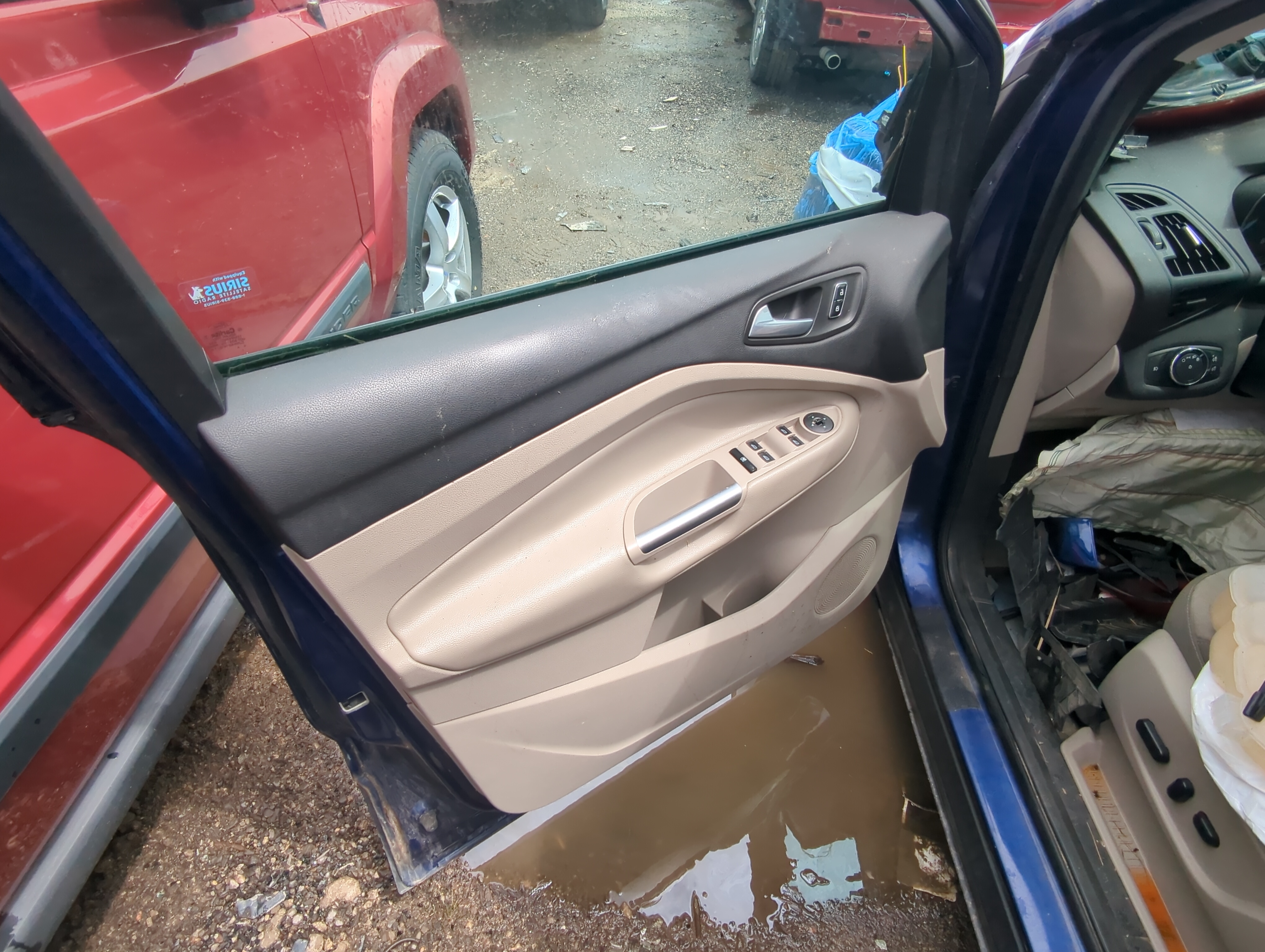 2014 Ford Escape Front Left Driver Interior Door Panel Trim 897632 - Oemusedautoparts1.com