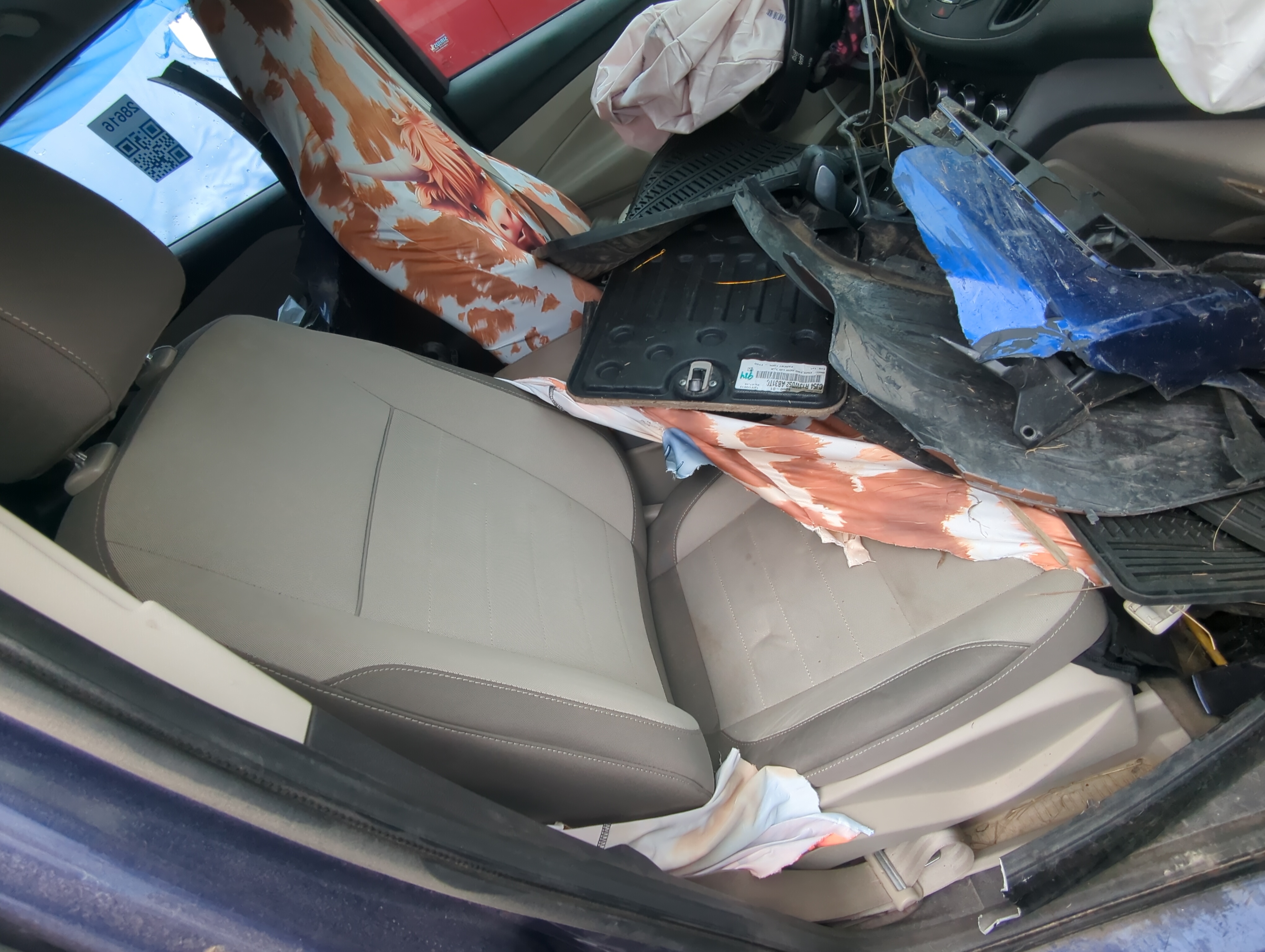 2013-2015 Ford Escape Passenger Front Seat Oem 897674 - Oemusedautoparts1.com