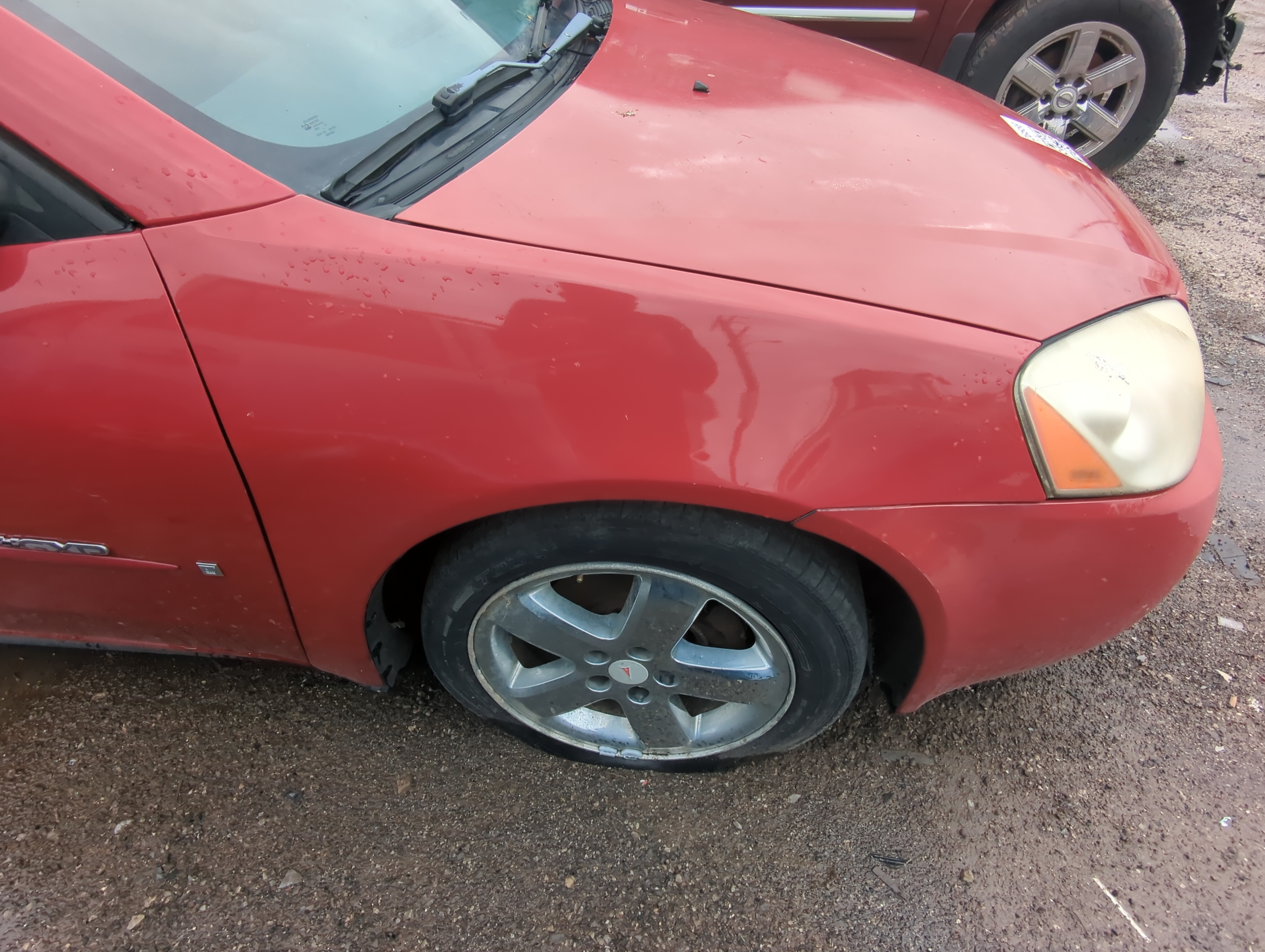 Picture of 2005-2010 Pontiac G6 Passenger Fender 897740