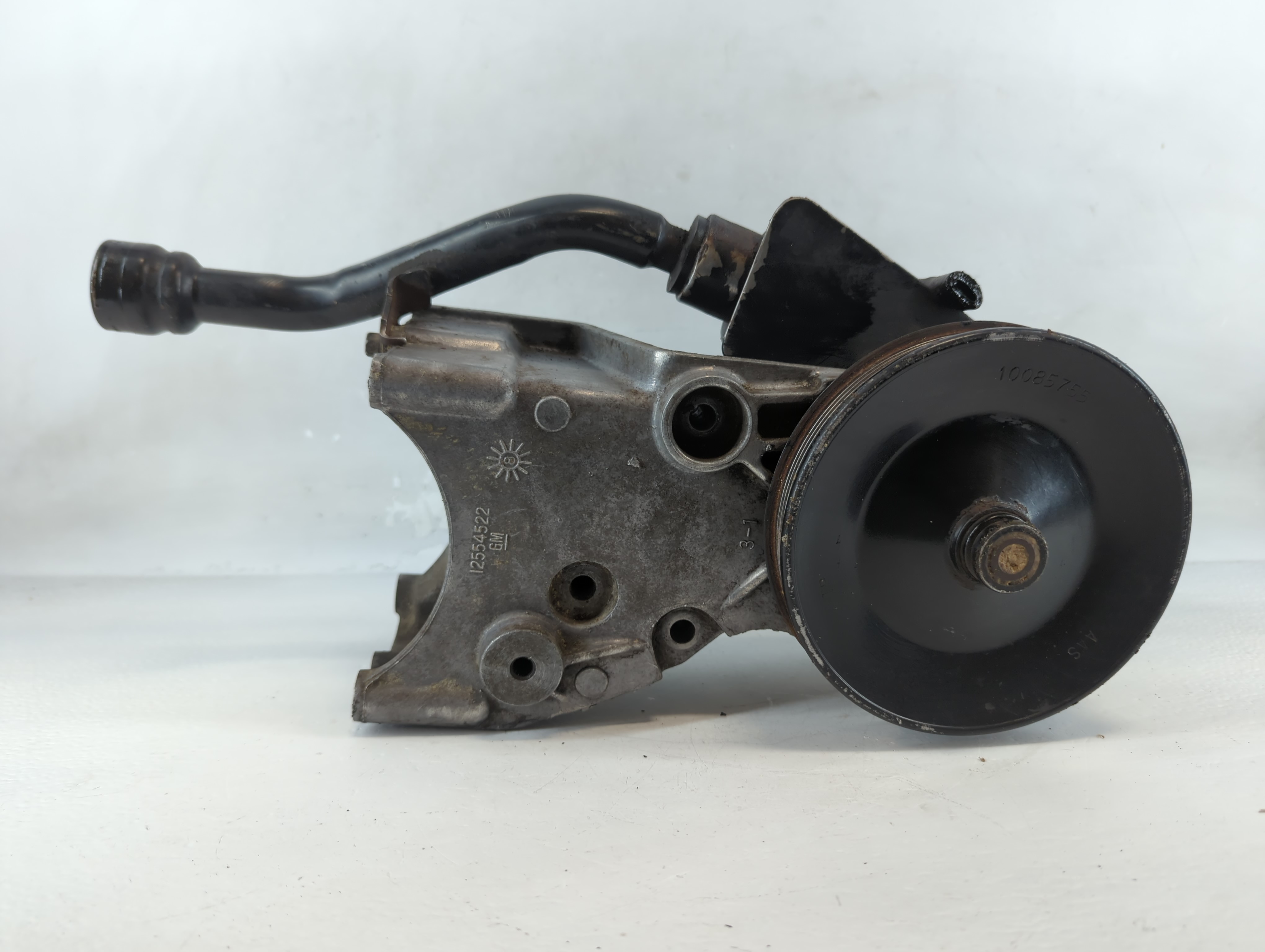 Picture of Gmc Chevrolet Power Steering Column Pump Oem 897765