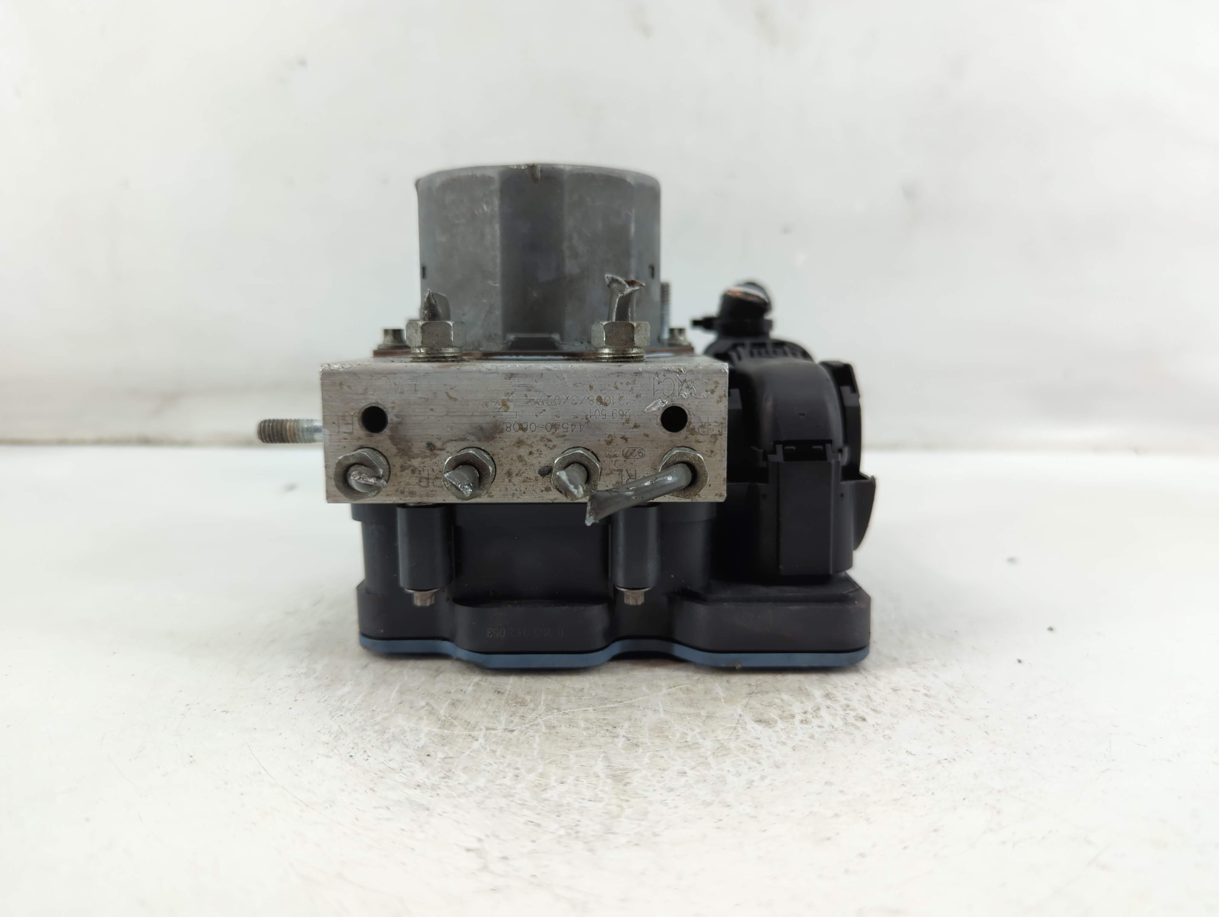 2013-2014 Toyota Camry Abs Pump Control Module 897791 - Oemusedautoparts1.com