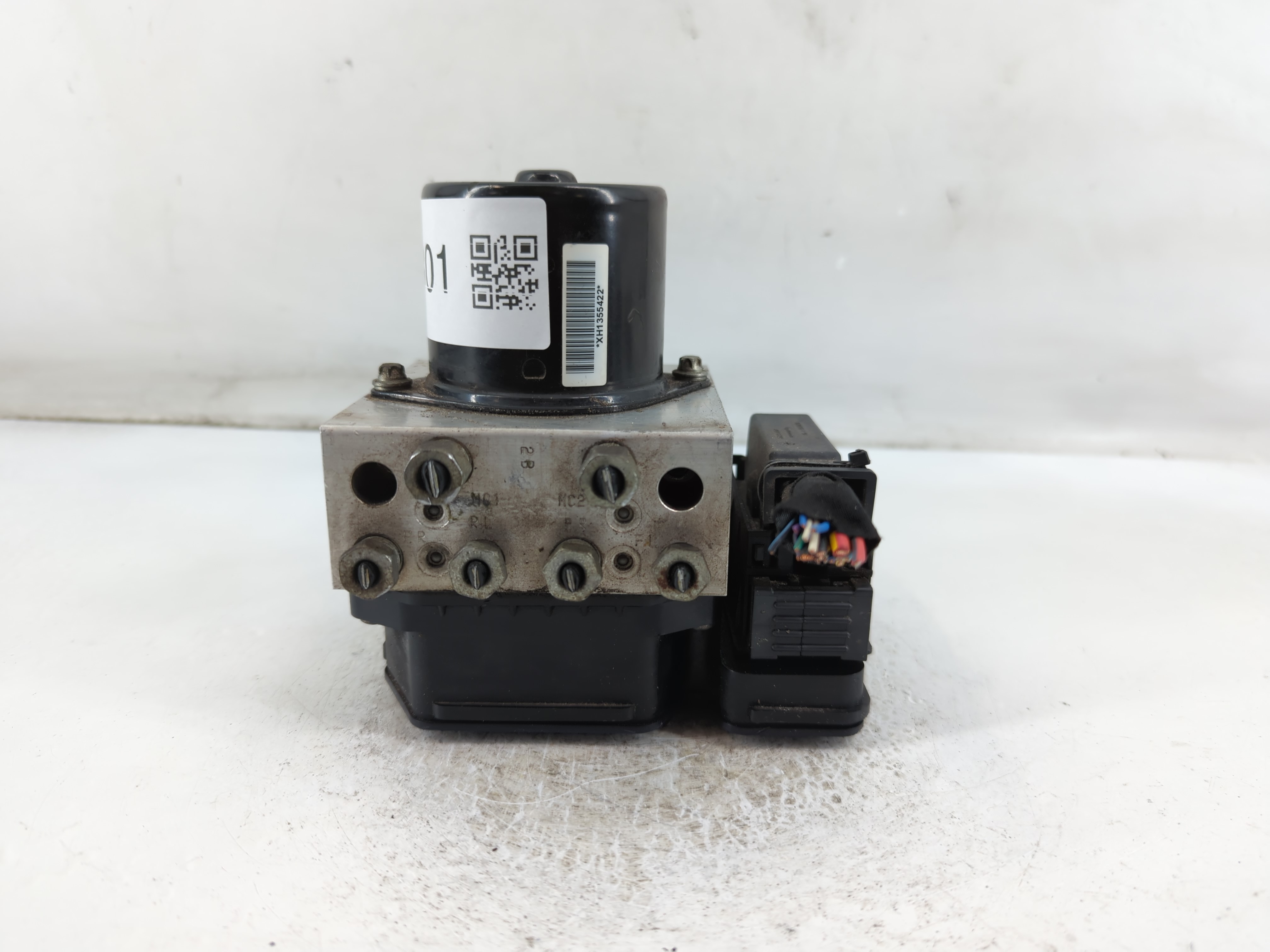 2013-2016 Chevrolet Malibu Abs Pump Control Module 897801 - Oemusedautoparts1.com