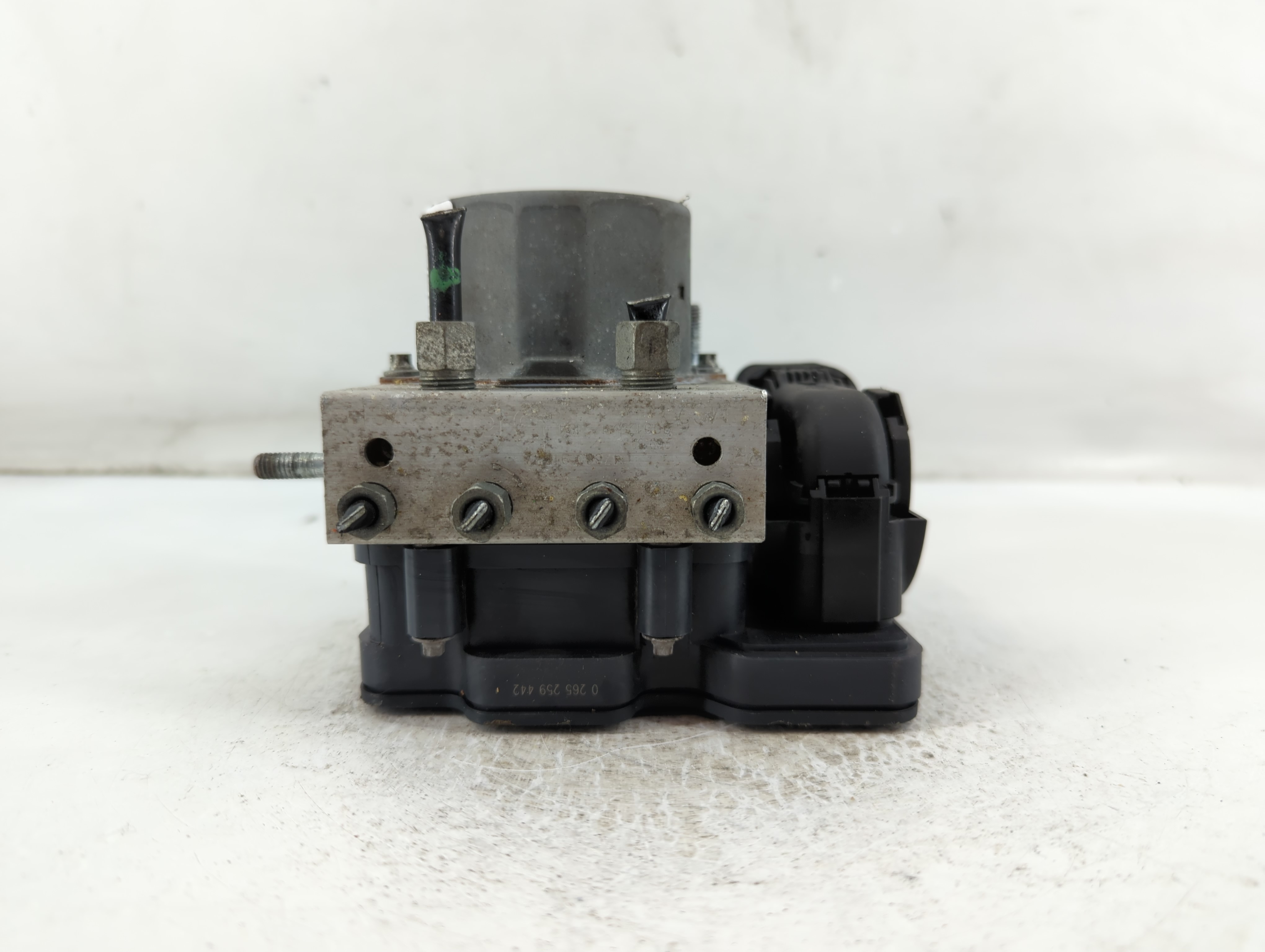 Picture of 2018-2020 Nissan Rogue Abs Pump Control Module 897846