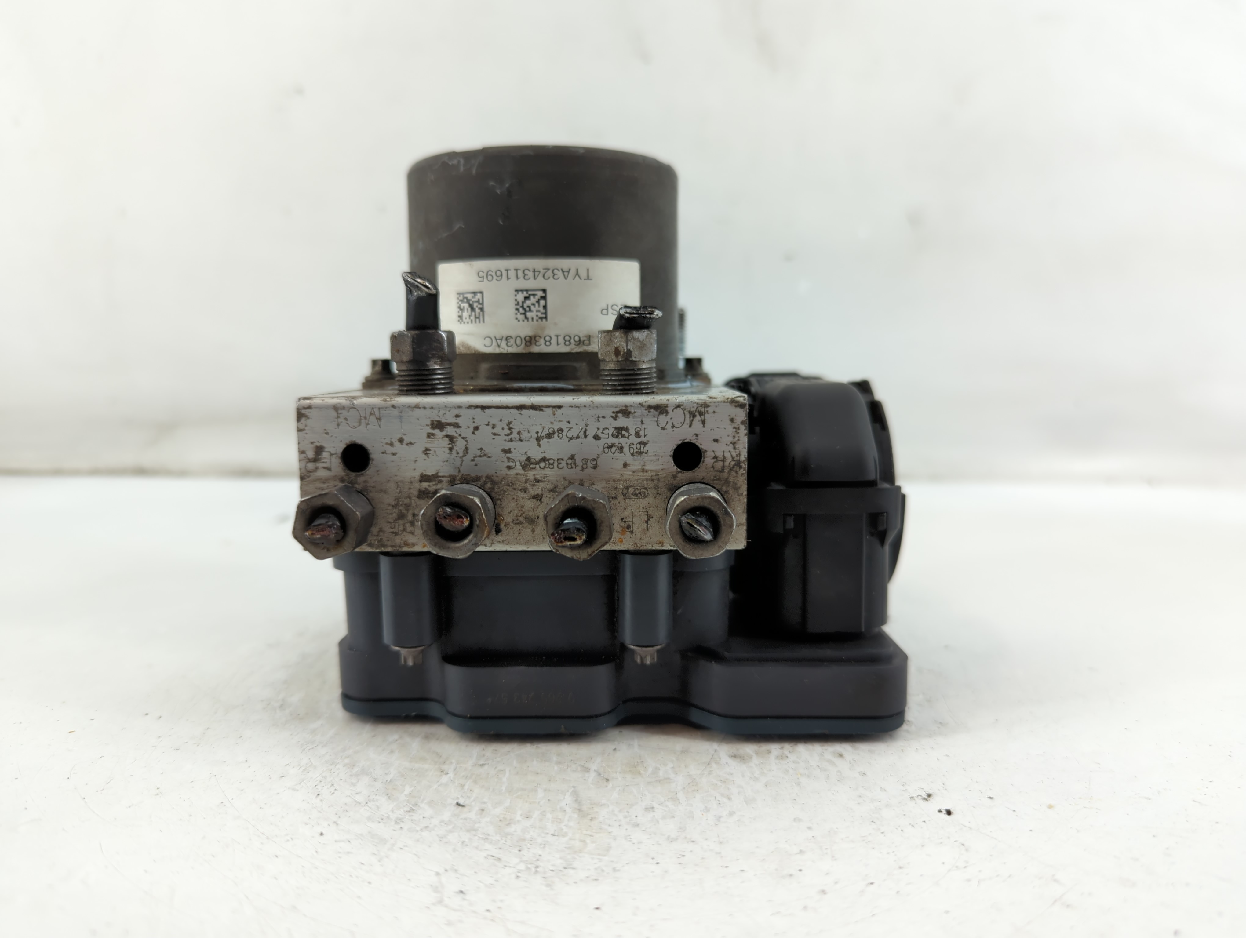 2014-2014 Dodge Grand Caravan Abs Pump Control Module 897924 - Oemusedautoparts1.com