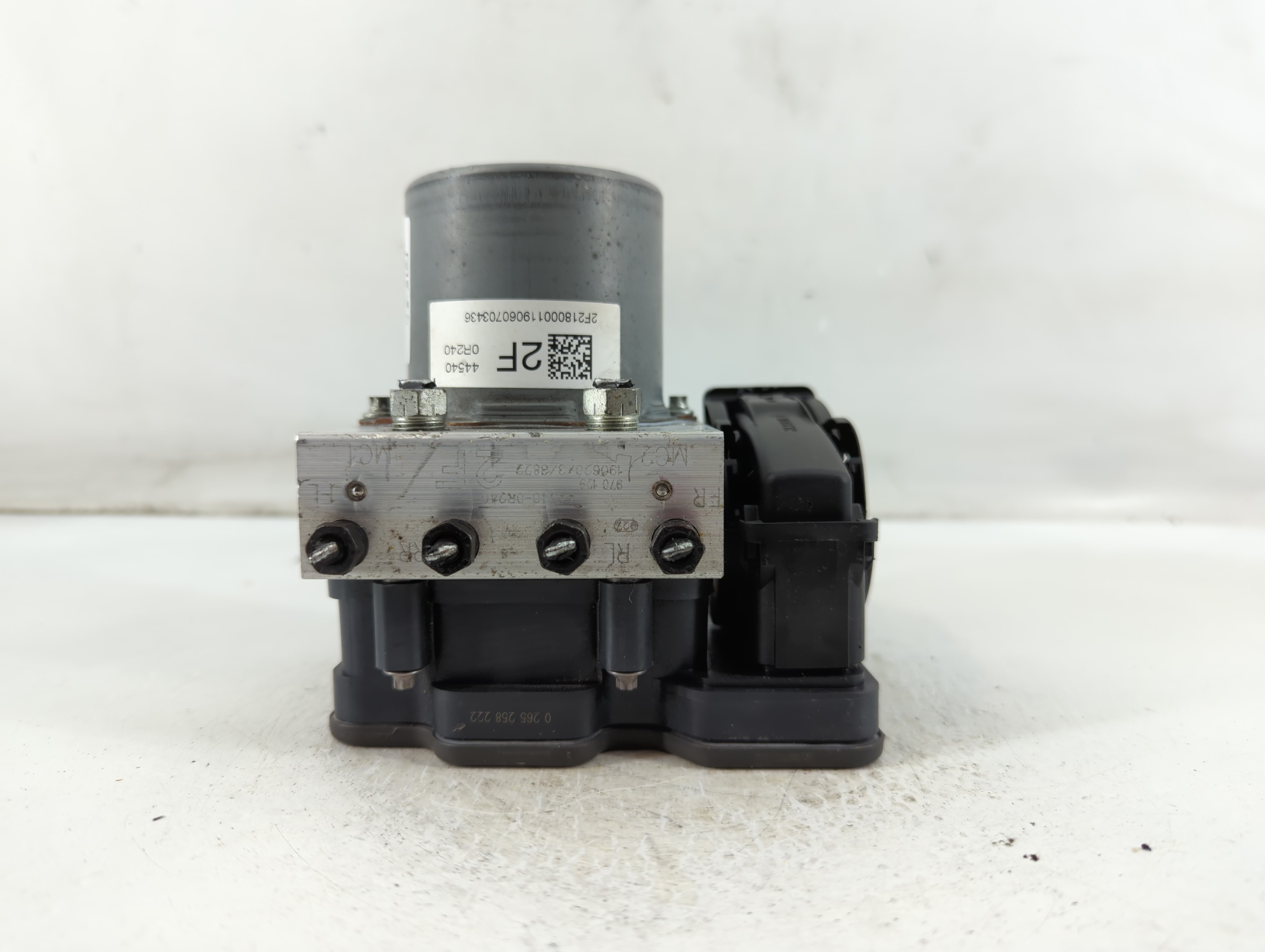 2019-2021 Toyota Rav4 Abs Pump Control Module 897925 - Oemusedautoparts1.com