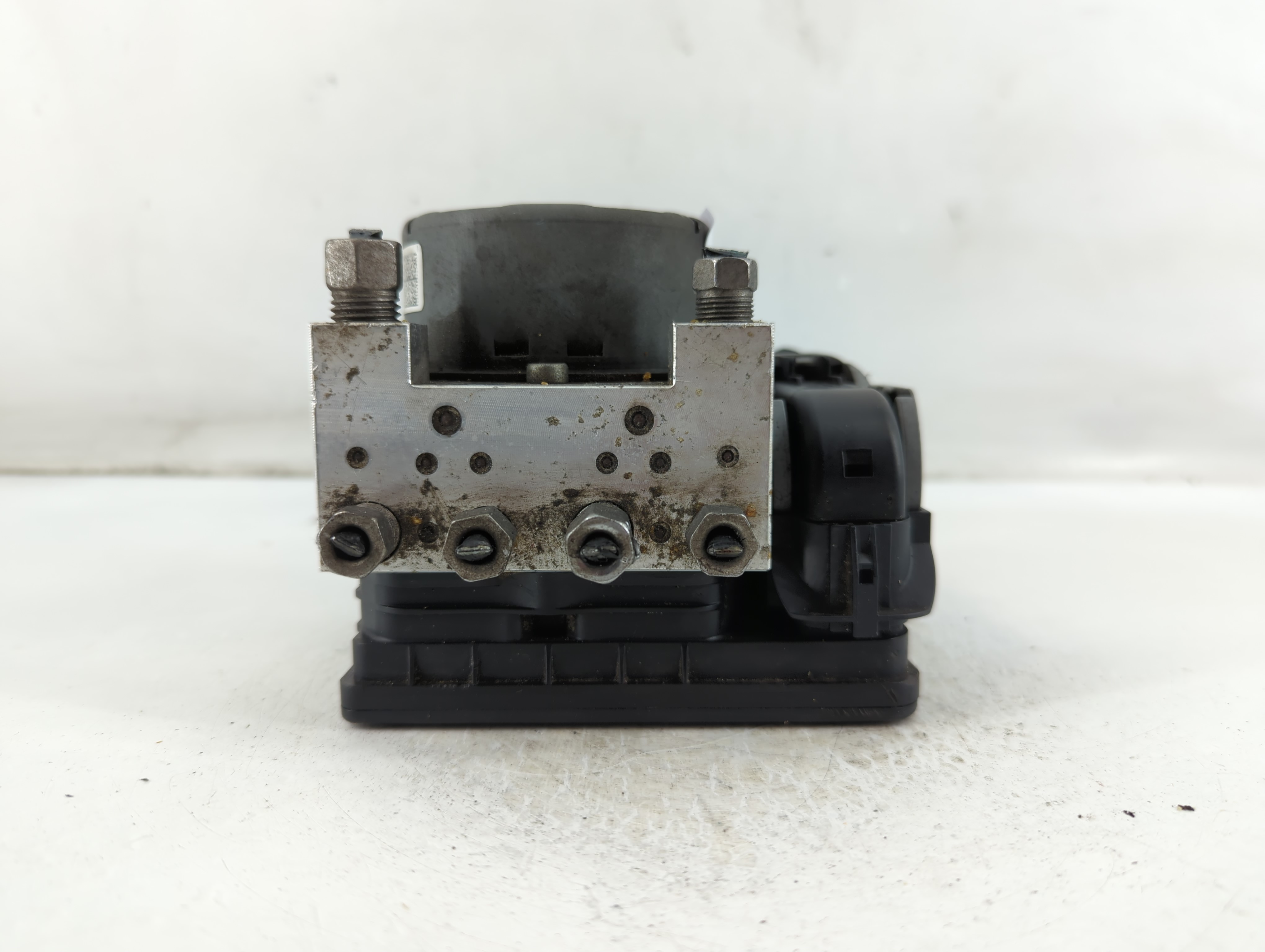 2015-2022 Dodge Charger Abs Pump Control Module 897927 - Oemusedautoparts1.com