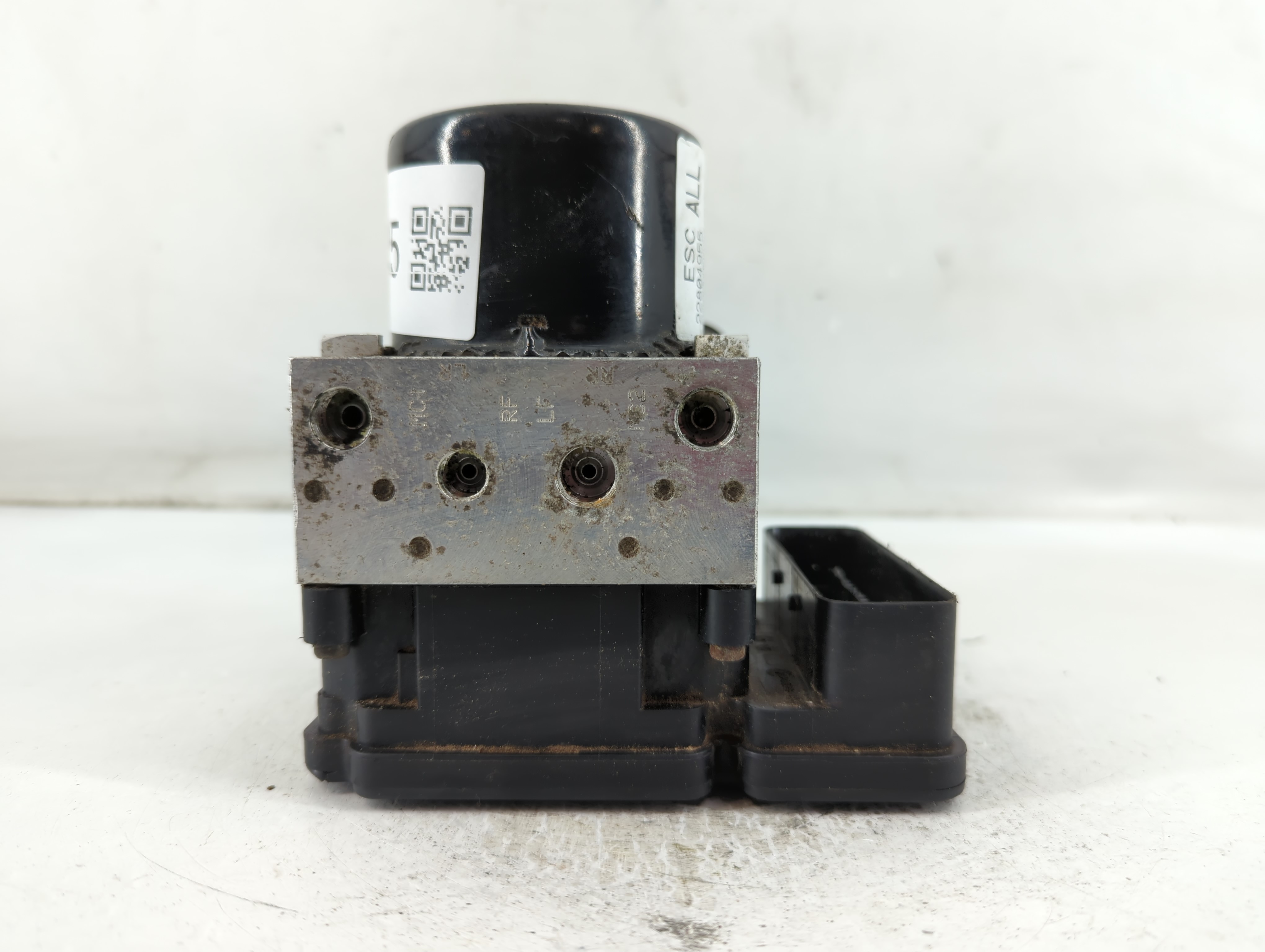 2012-2017 Chevrolet Equinox Abs Pump Control Module 897935 - Oemusedautoparts1.com