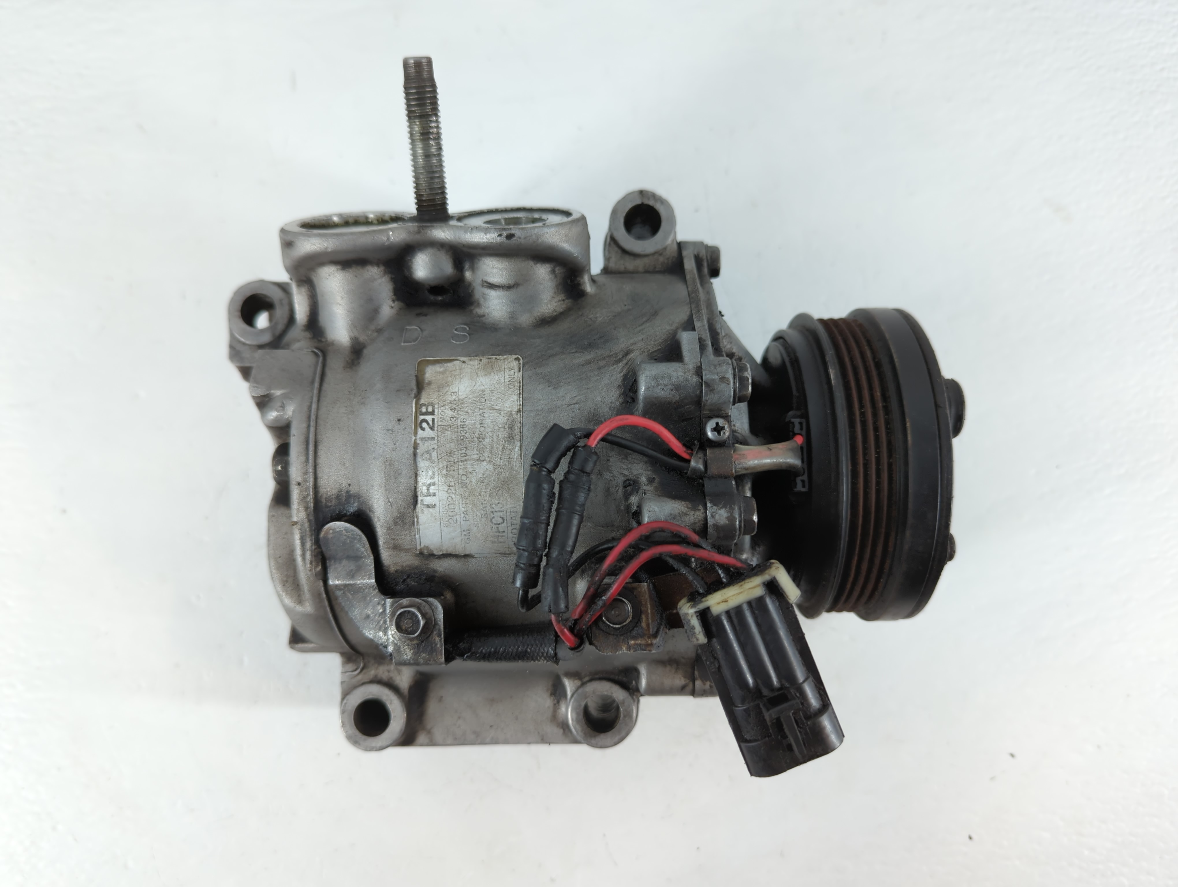 Picture of Chevrolet Trail Blazer Air Conditioning A/c Ac Compressor Oem 897937