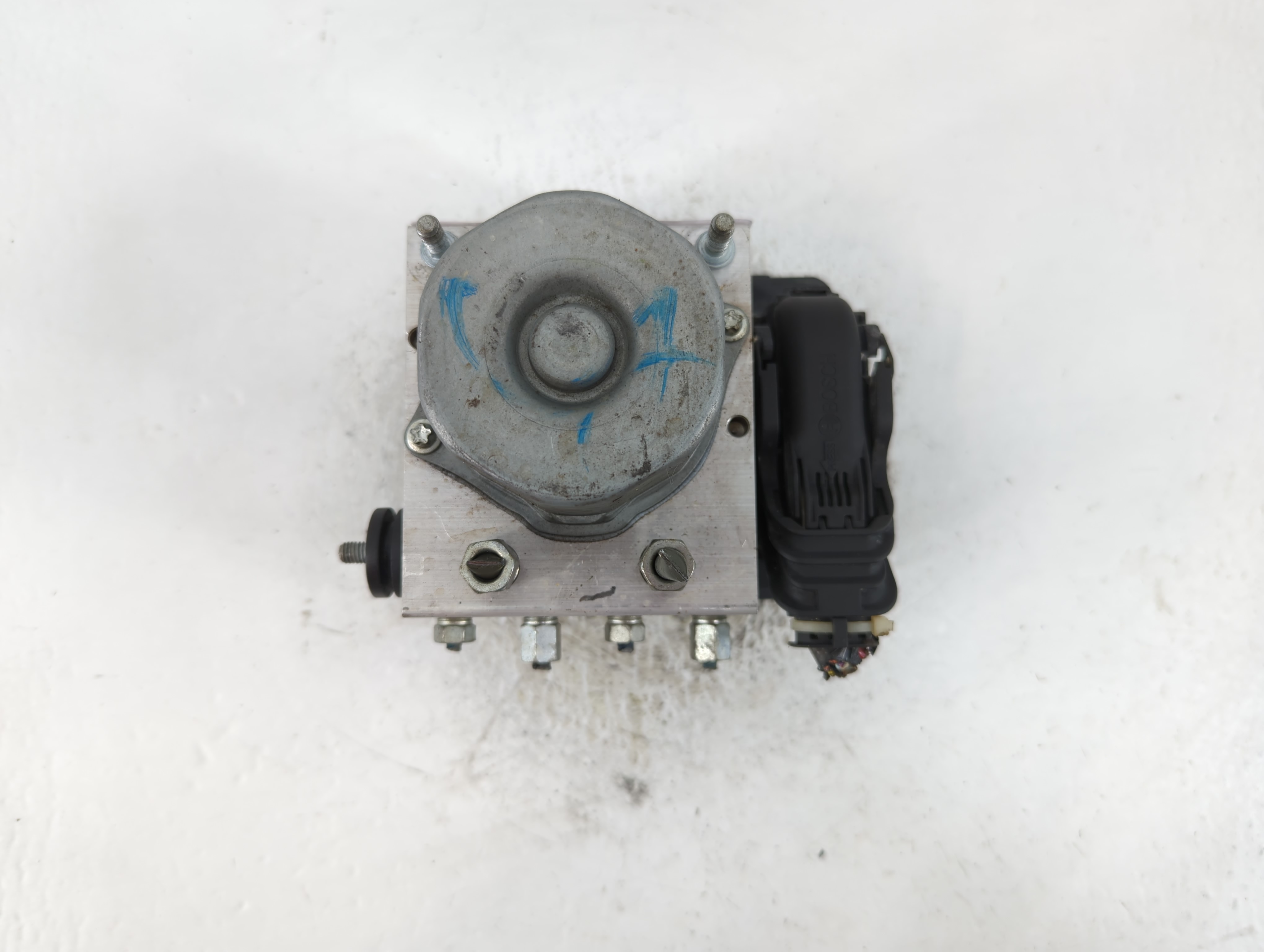 2016-2017 Nissan Altima Abs Pump Control Module 897943 - Oemusedautoparts1.com