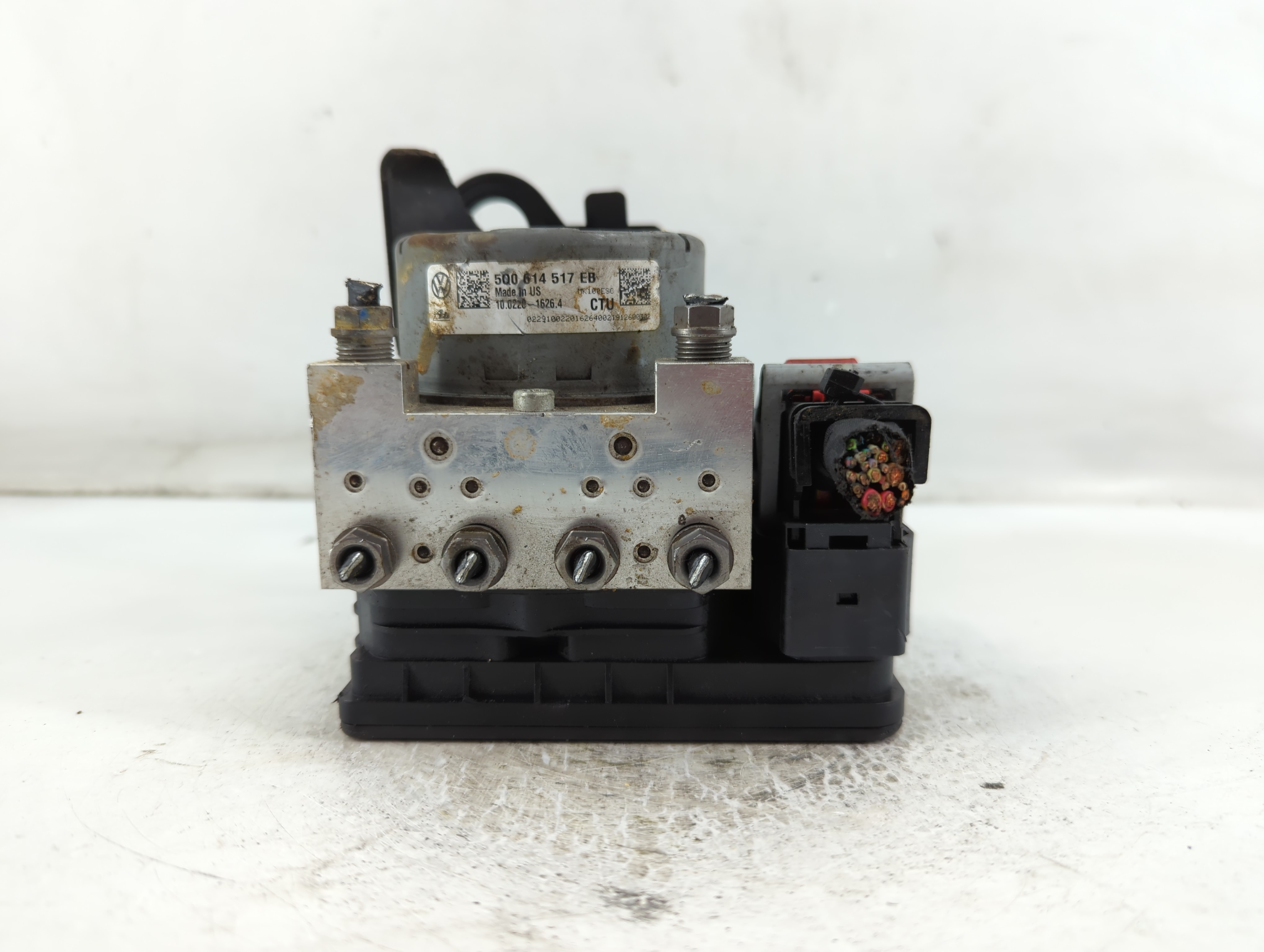 2019-2019 Volkswagen Jetta Abs Pump Control Module 897975 - Oemusedautoparts1.com
