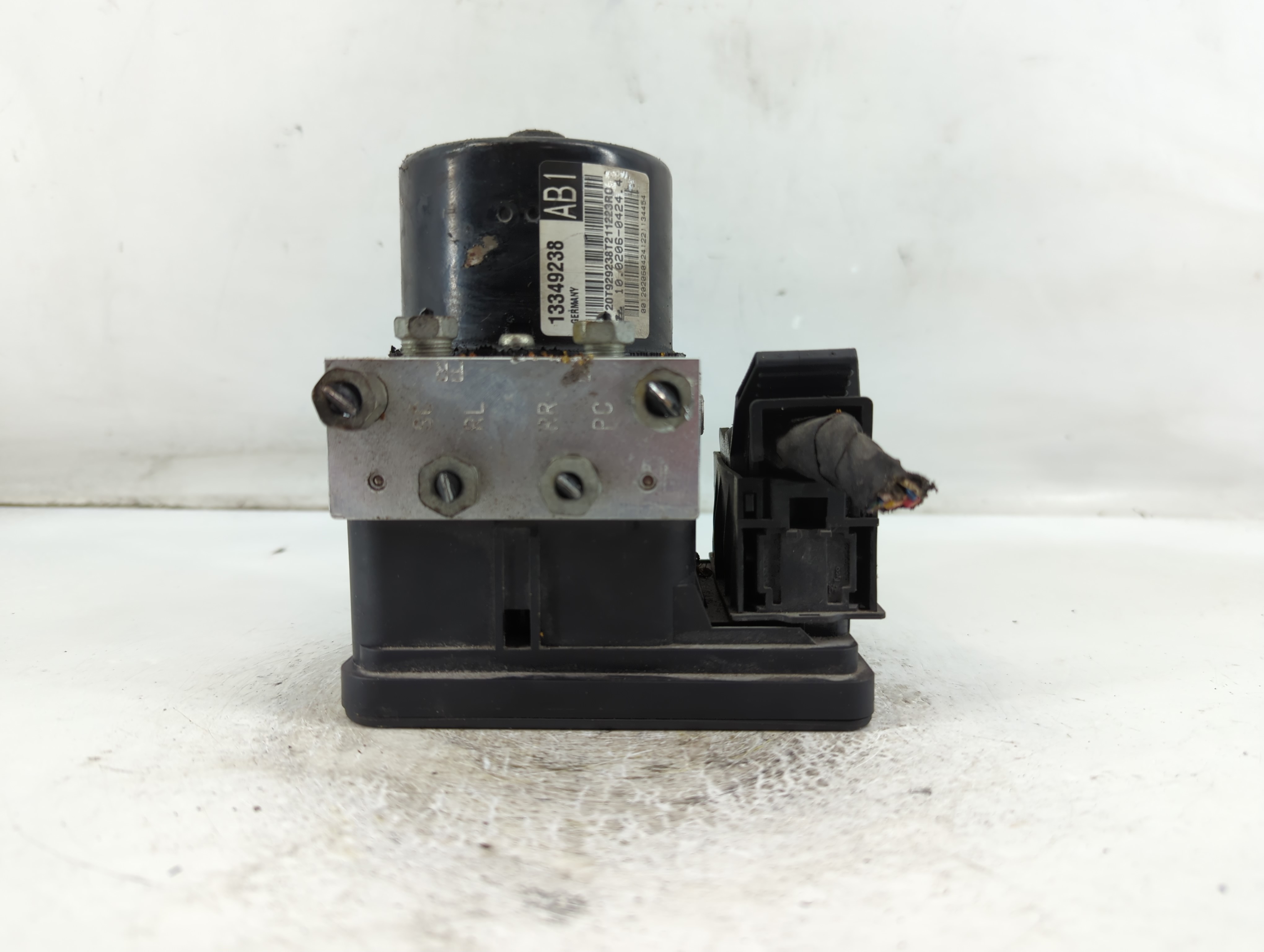 2011-2011 Chevrolet Cruze Abs Pump Control Module 898015 - Oemusedautoparts1.com