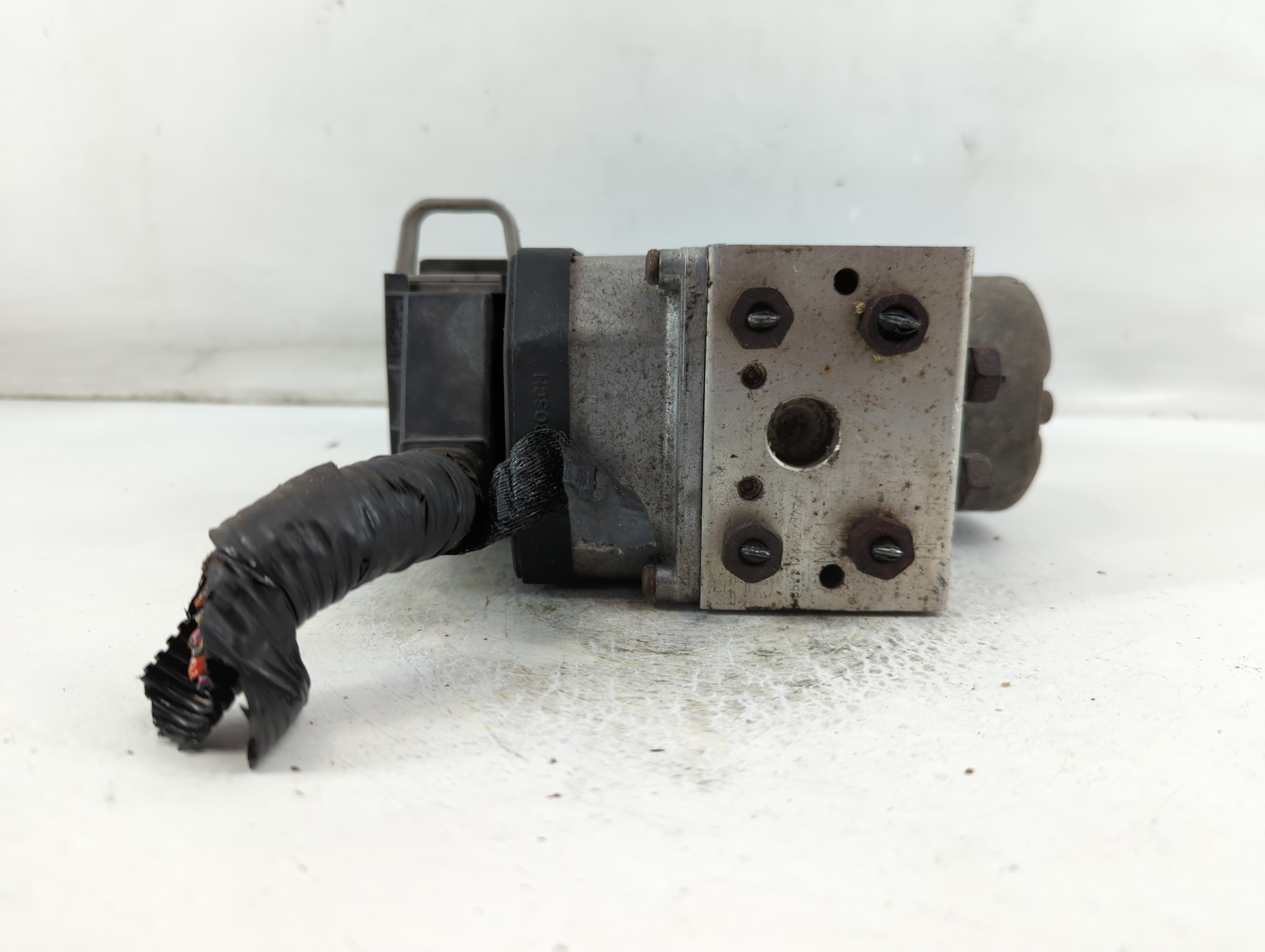 1999-2004 Ford Mustang Abs Pump Control Module 898020 - Oemusedautoparts1.com
