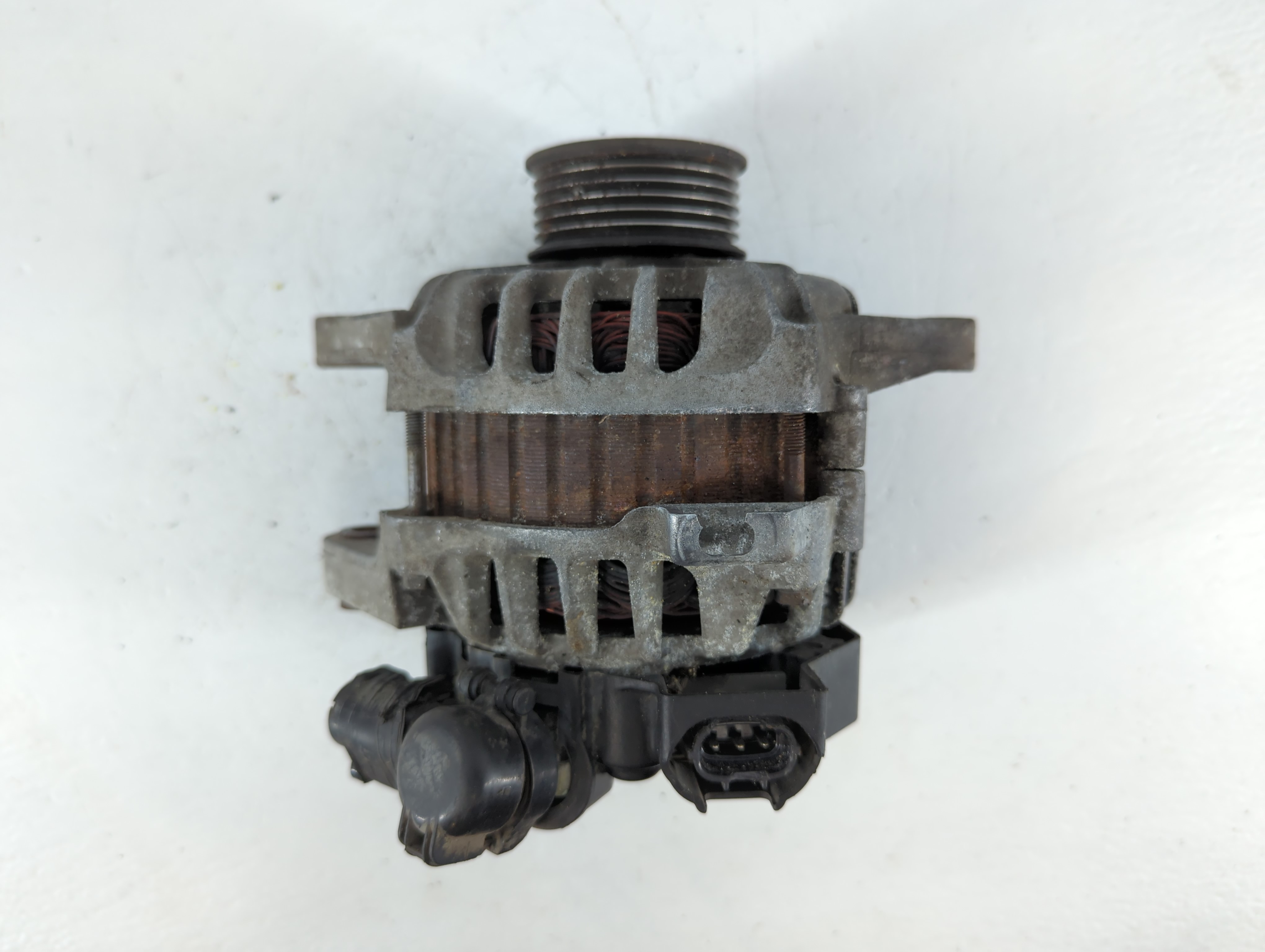 2012 Hyundai Accent Alternator Generator Charging Assembly Engine Oem 898061 - Oemusedautoparts1.com