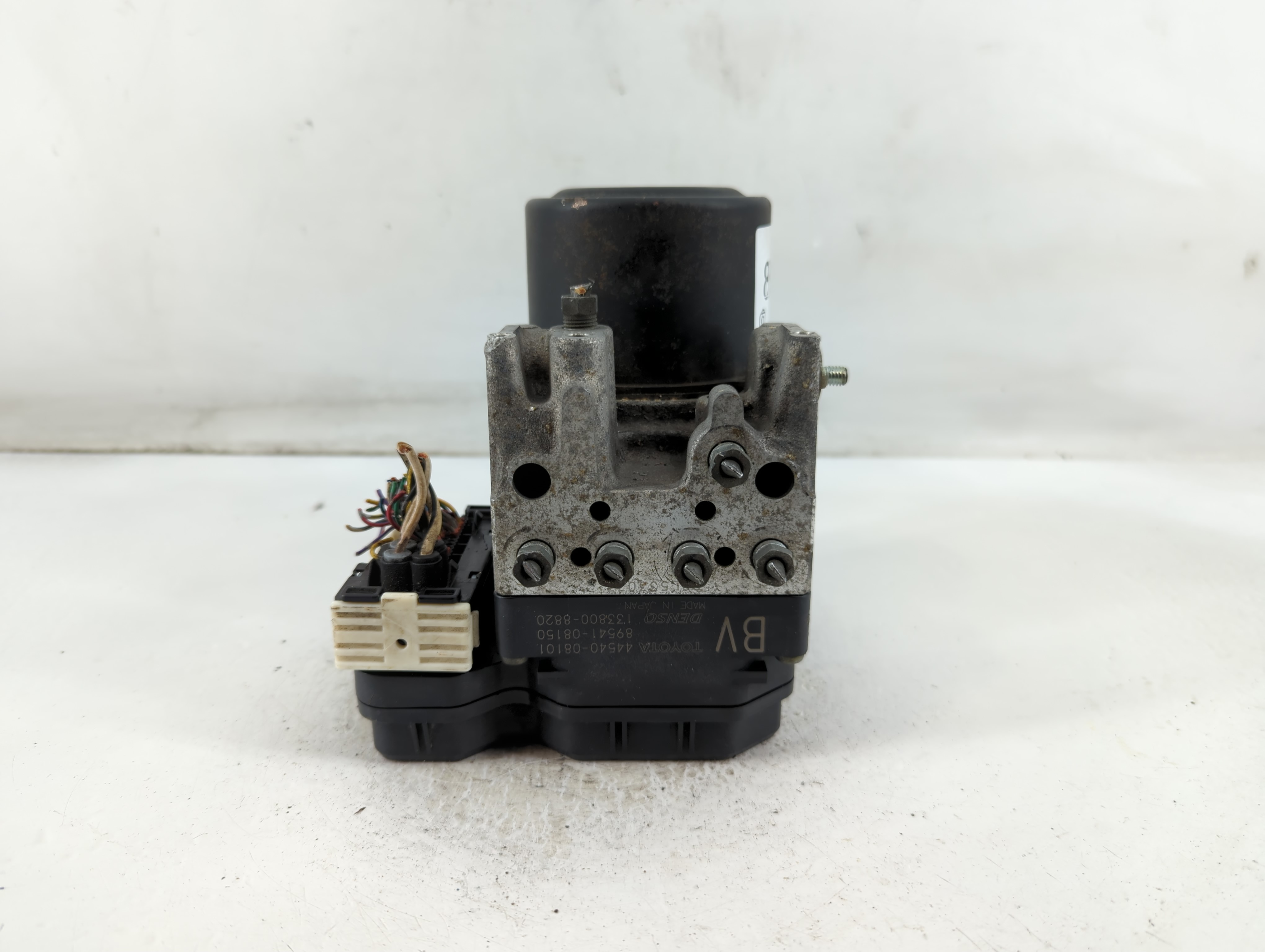 2009-2010 Toyota Sienna Abs Pump Control Module 898066 - Oemusedautoparts1.com