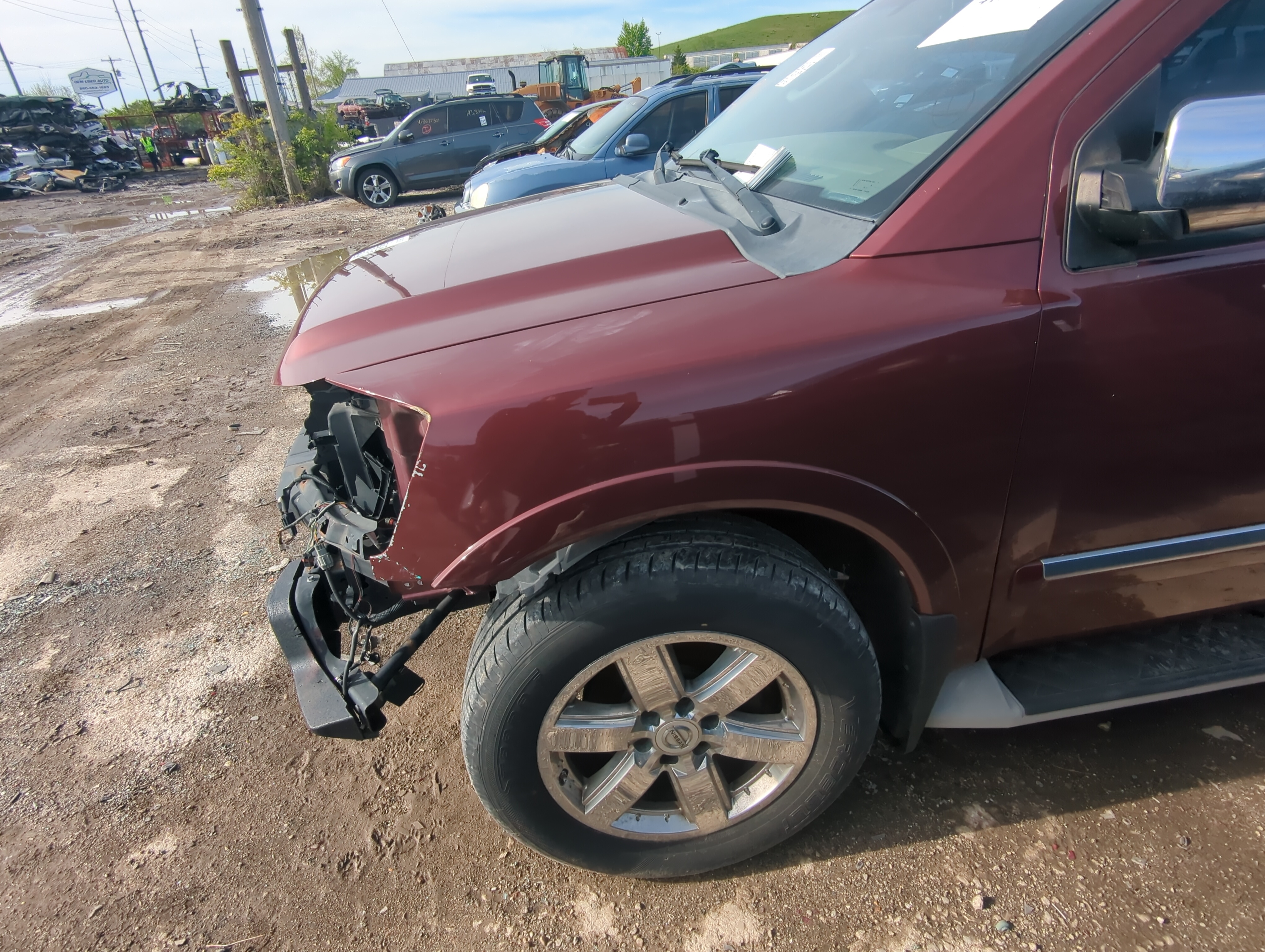 Picture of 2008-2015 Nissan Armada Driver Fender 898381