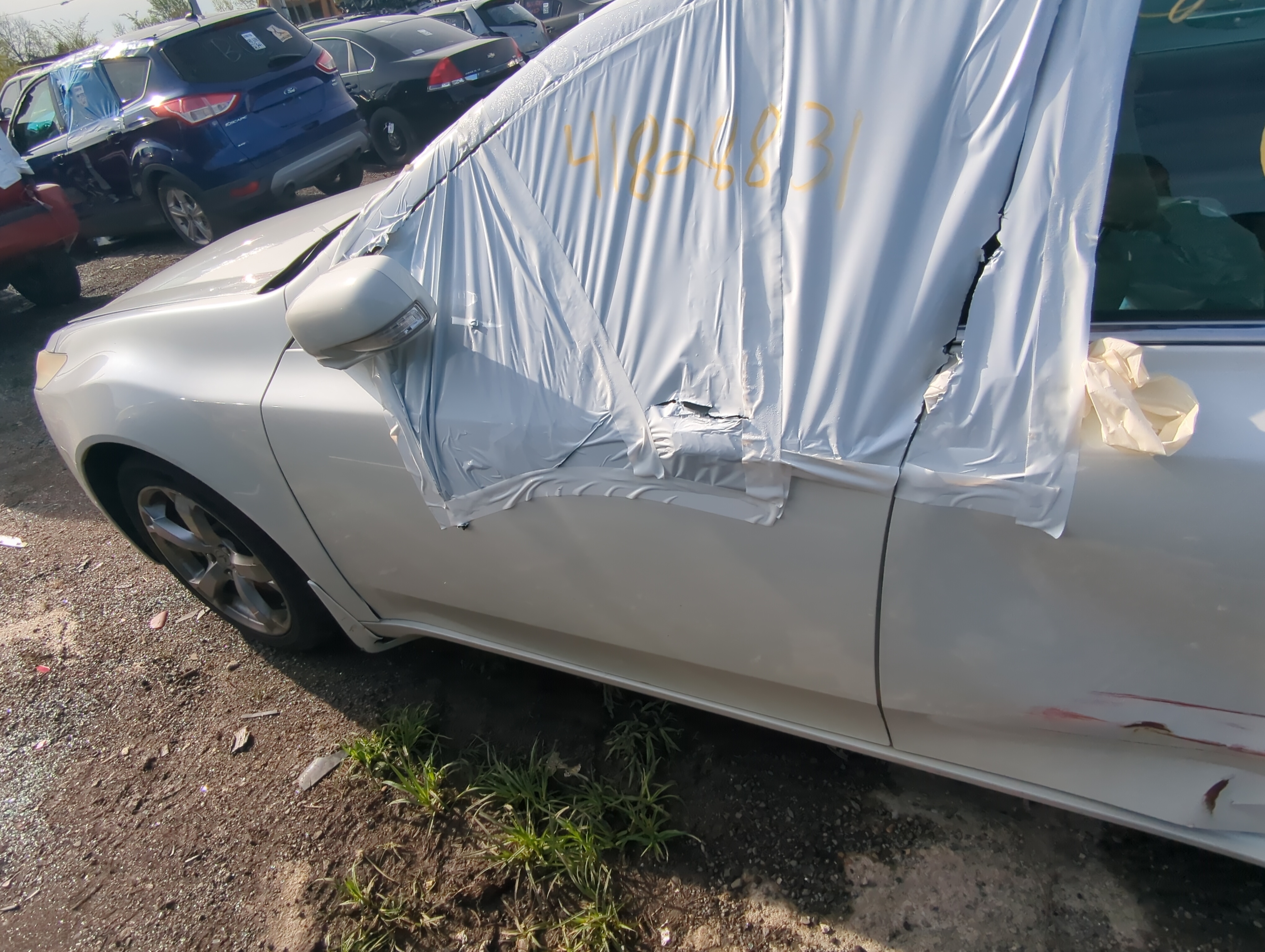 2009-2014 Acura Tl Driver Front Door Oem 898751 - Oemusedautoparts1.com