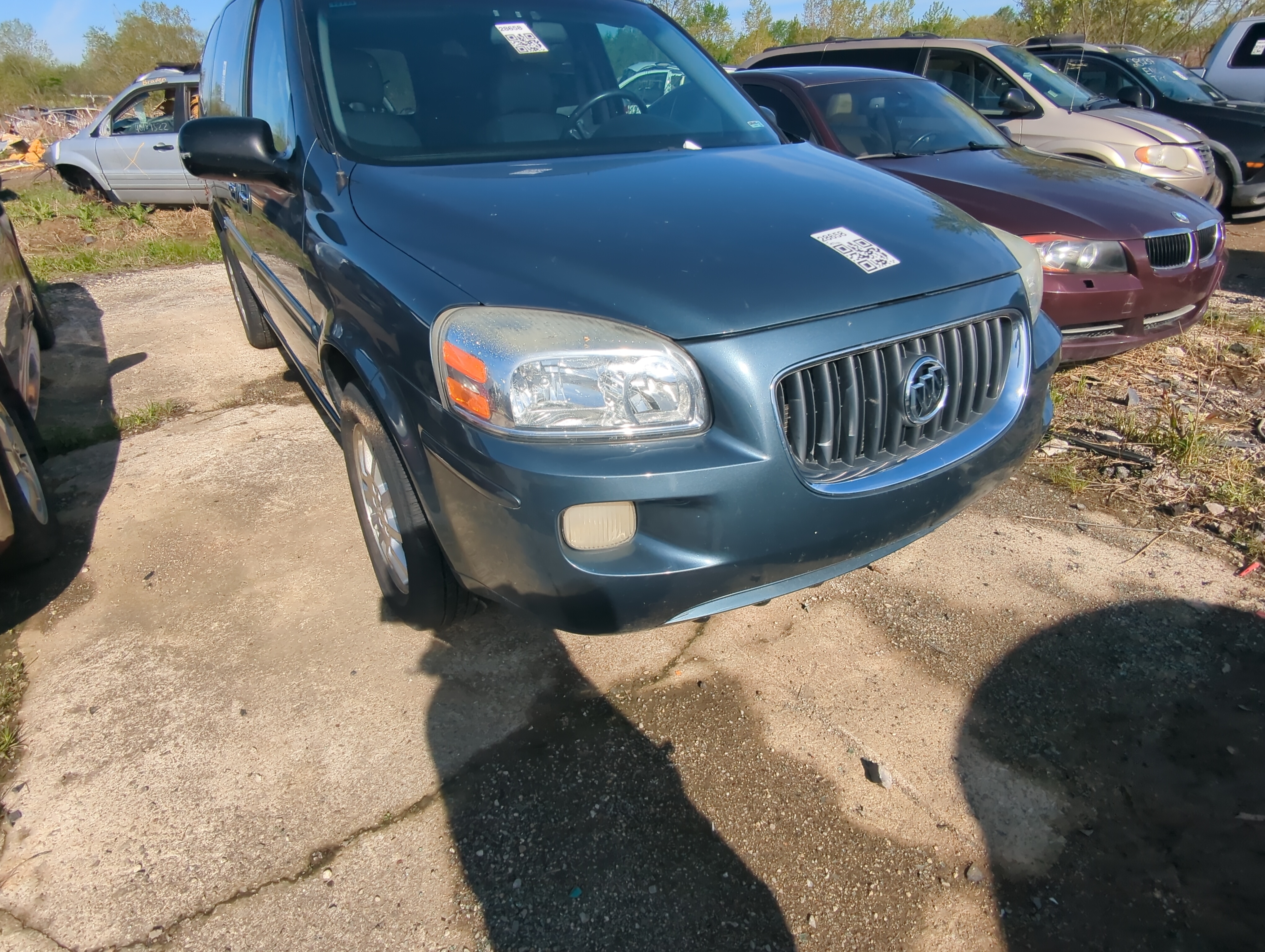 Picture of 2005-2007 Buick Terraza Front Bumper - Oem 899619