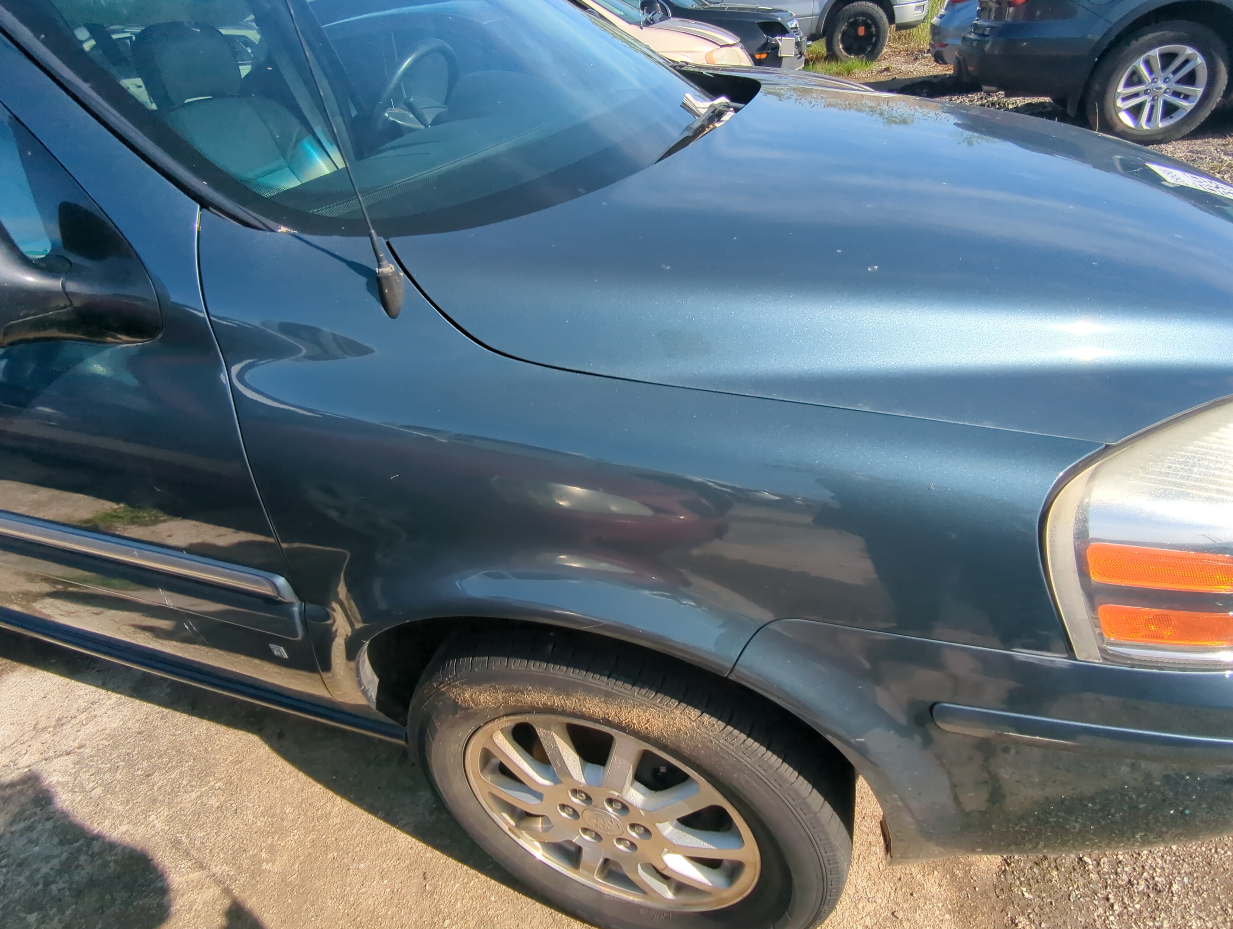 Picture of 2005-2007 Buick Terraza Passenger Fender 899620