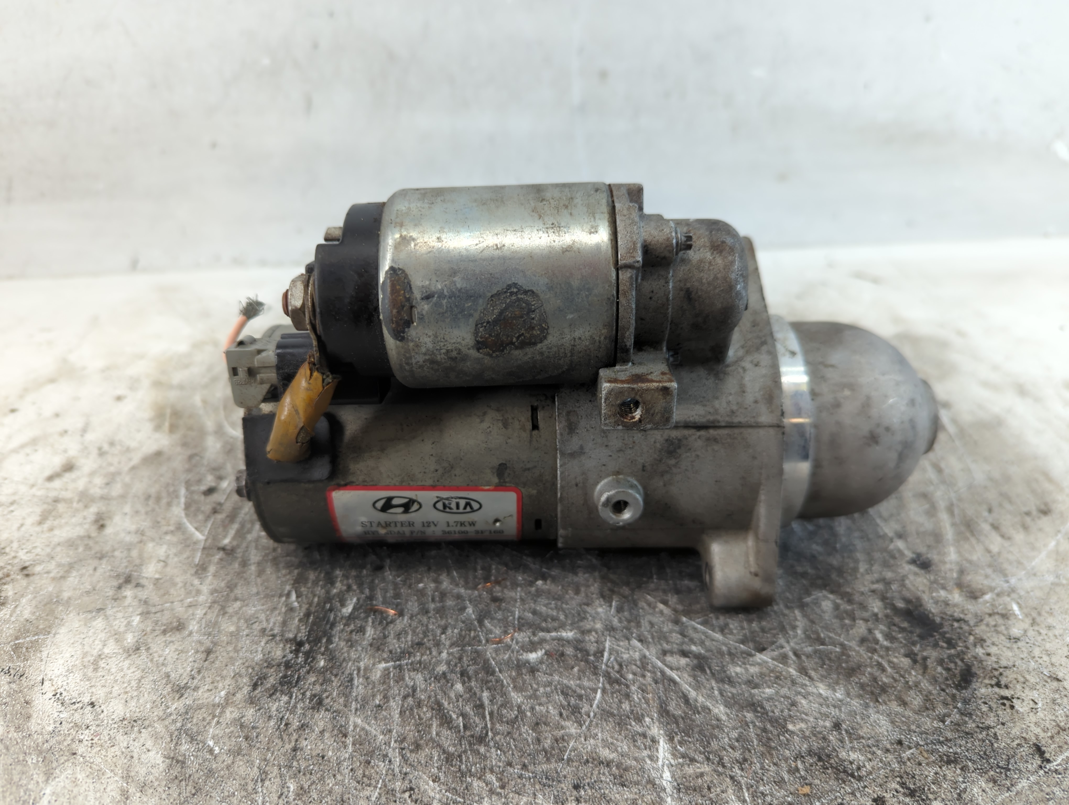 Picture of 2019-2020 Genesis G90 Car Starter Motor Solenoid Oem 899639