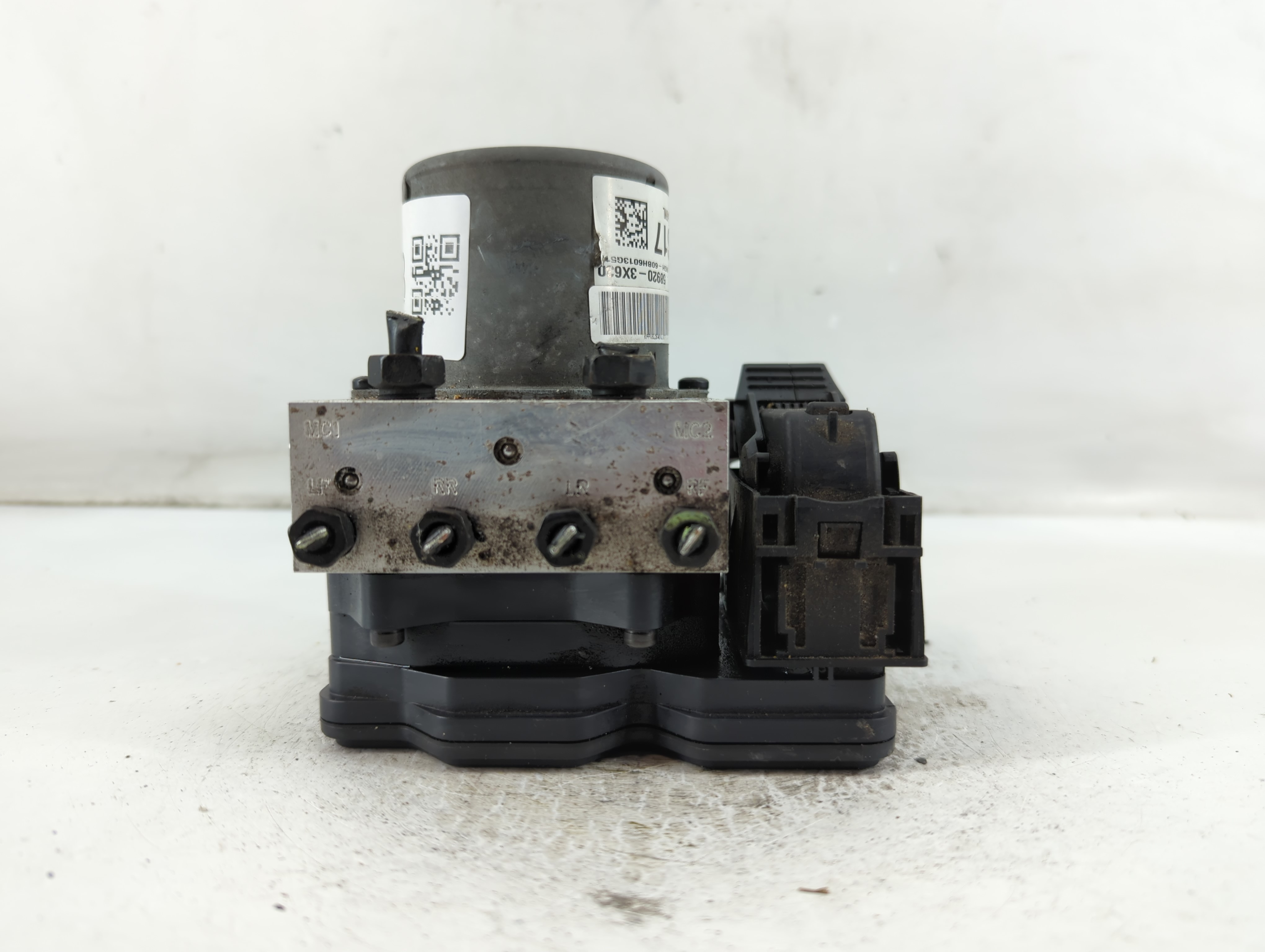 2014-2016 Hyundai Elantra Abs Pump Control Module 899658 - Oemusedautoparts1.com